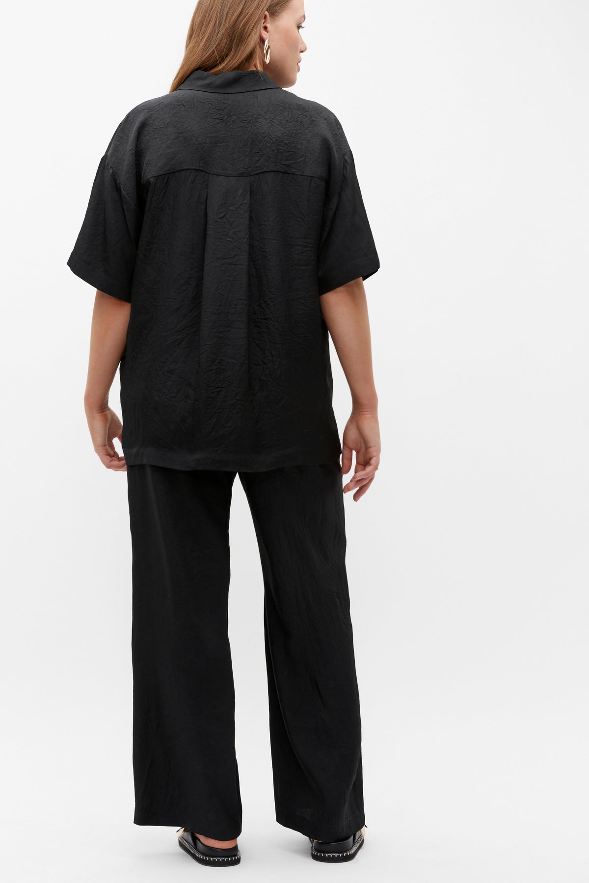 Textured Satin Short Sleeve Shirt