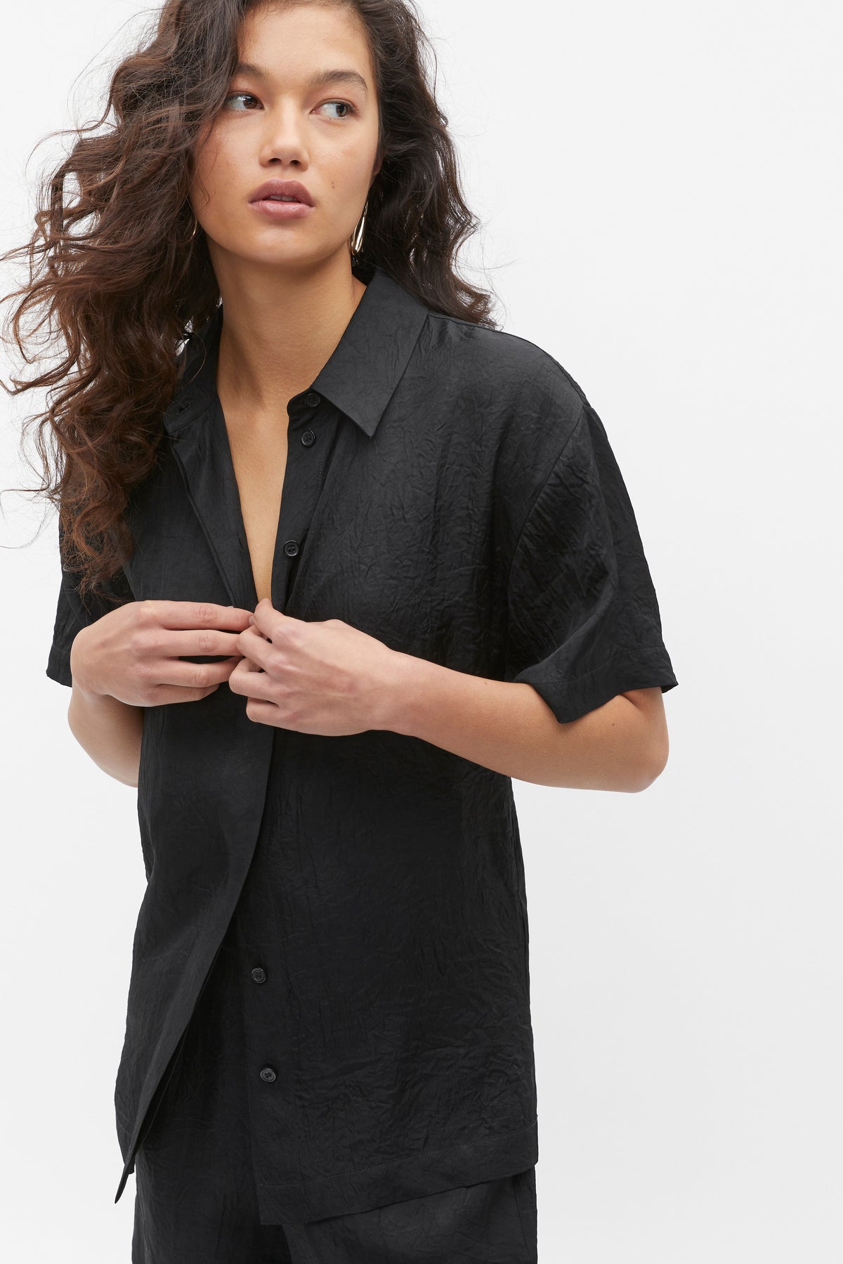Textured Satin Short Sleeve Shirt