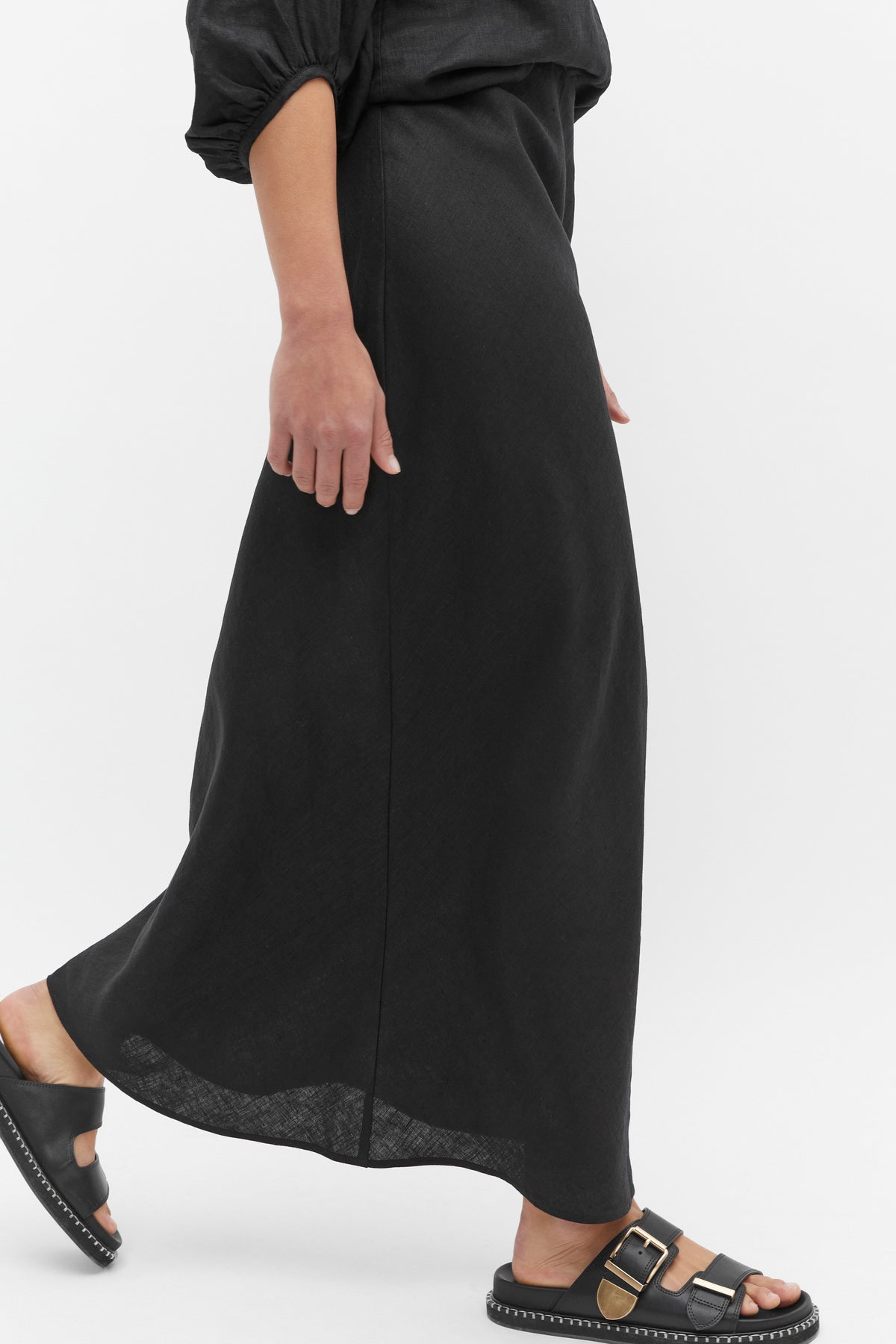 Core Linen Skirt