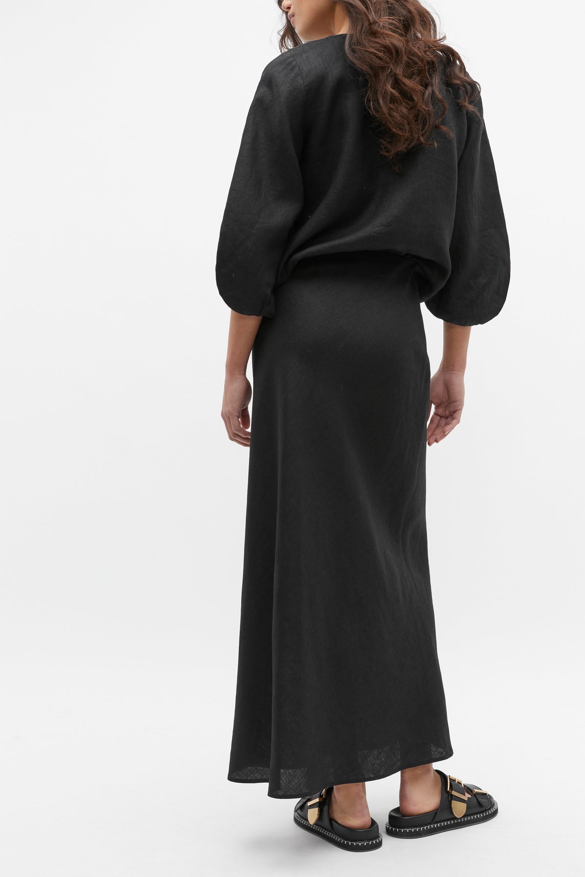 Core Linen Skirt