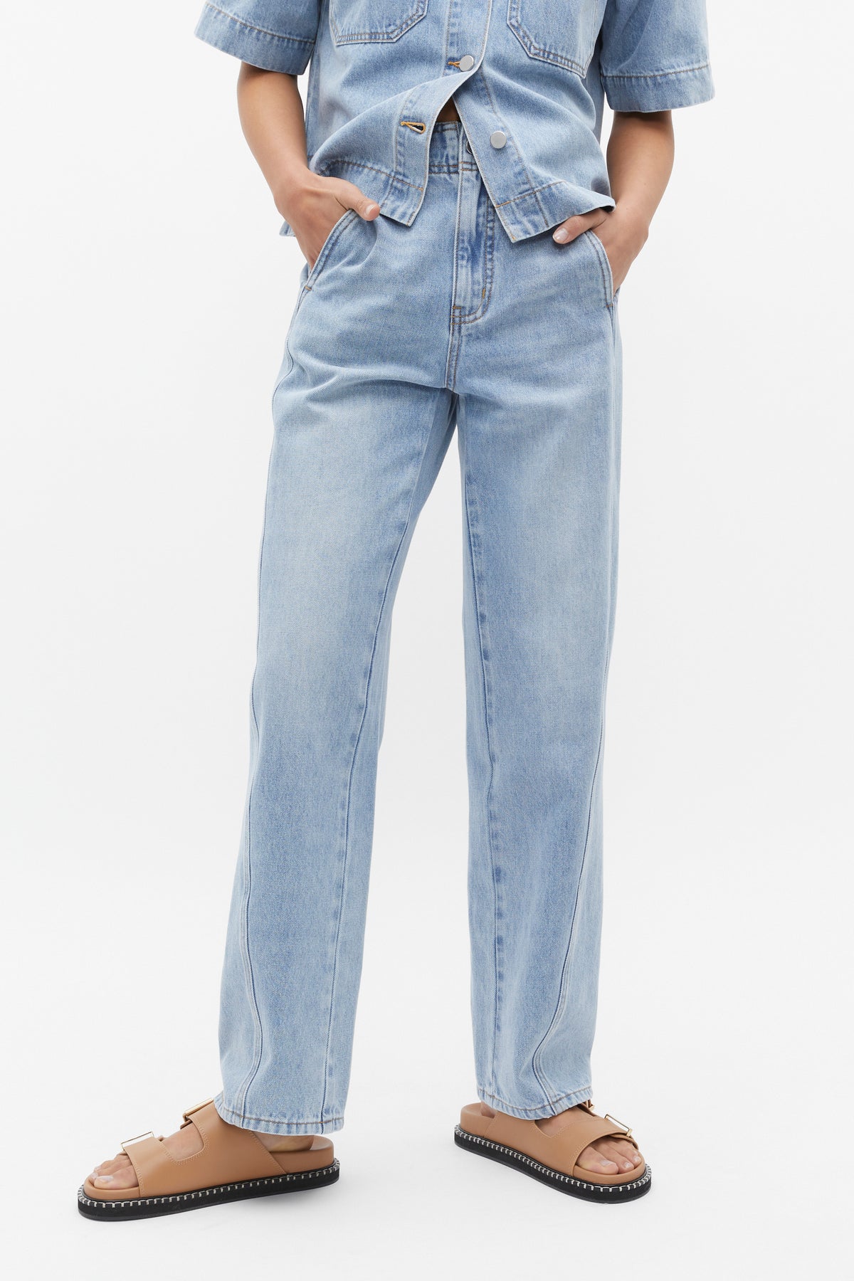 Denim Barrel Leg Jean