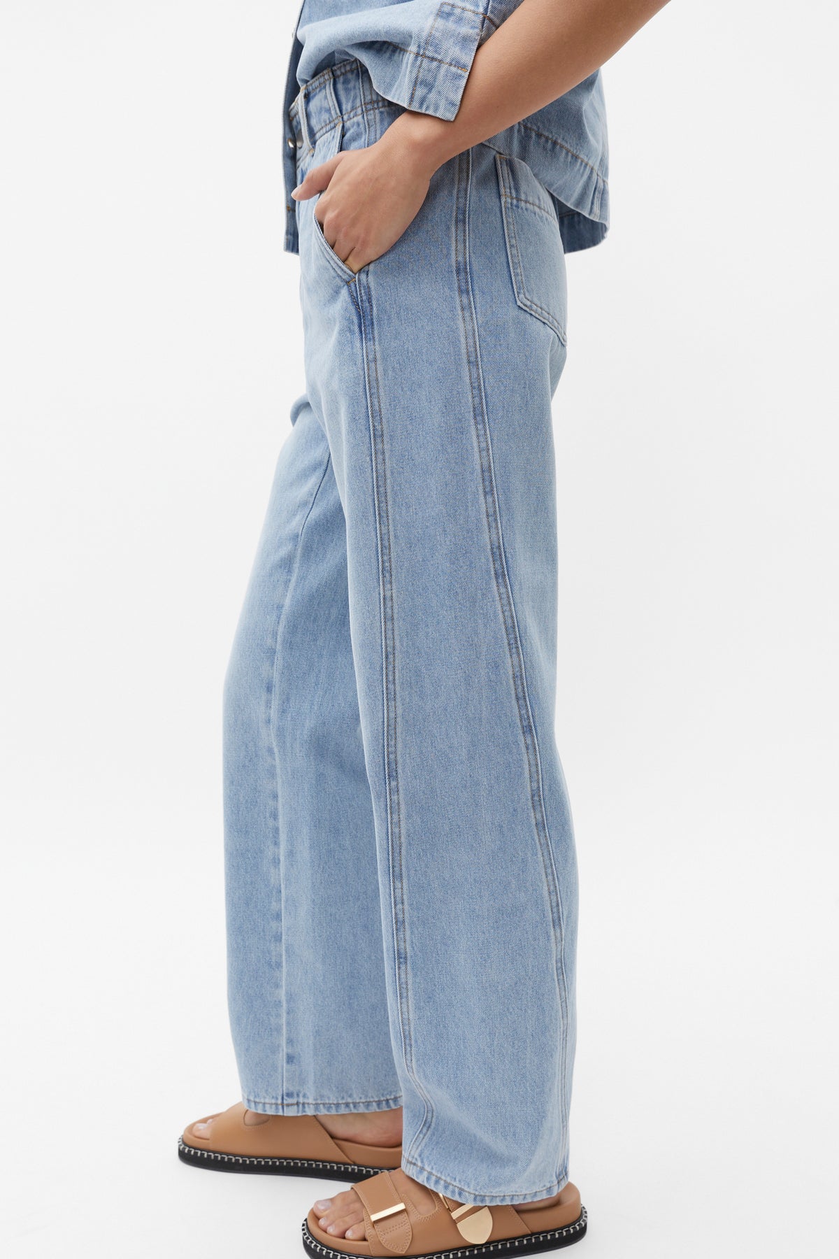 Denim Barrel Leg Jean