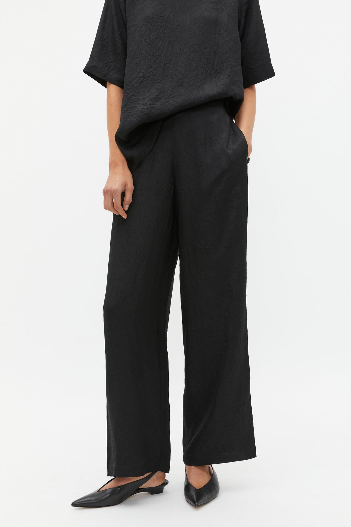 Textured Satin Elasticated Pant