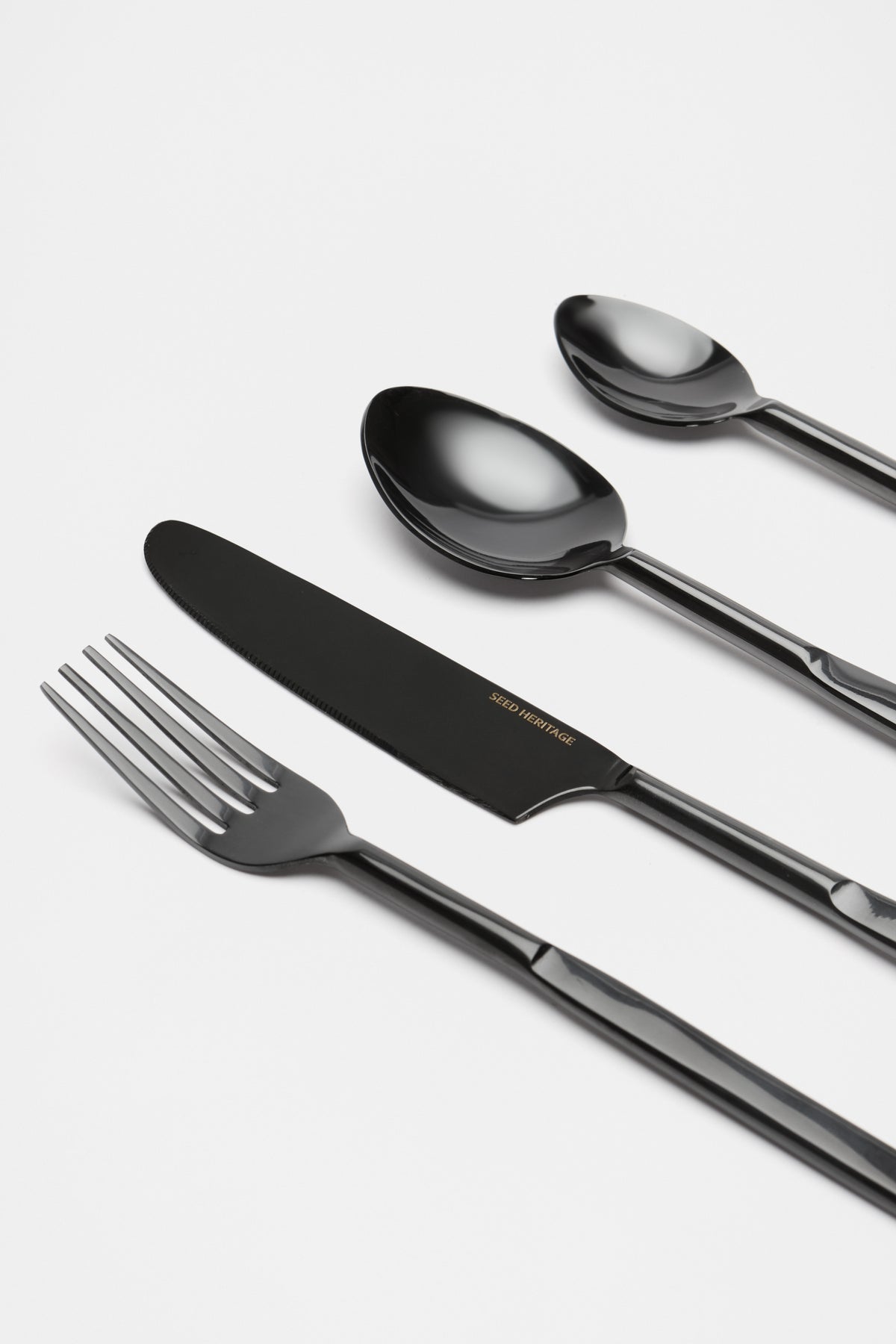 Atlas Cutlery Set of 16