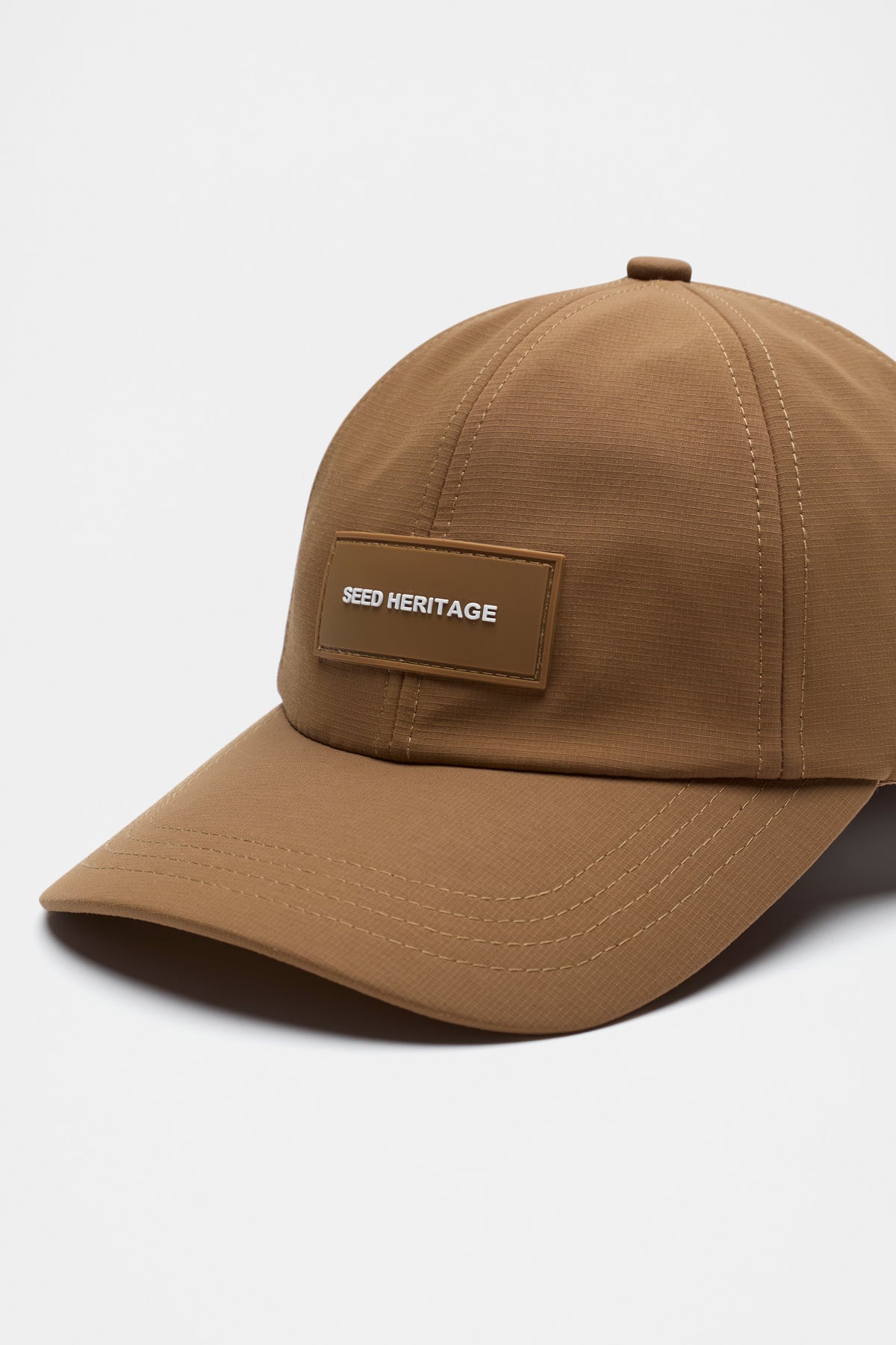Seed Essential Logo Cap