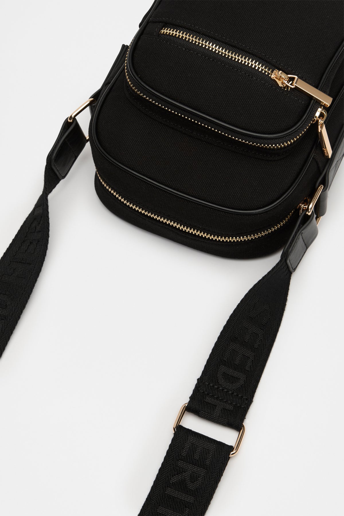 Seed Camera Bag