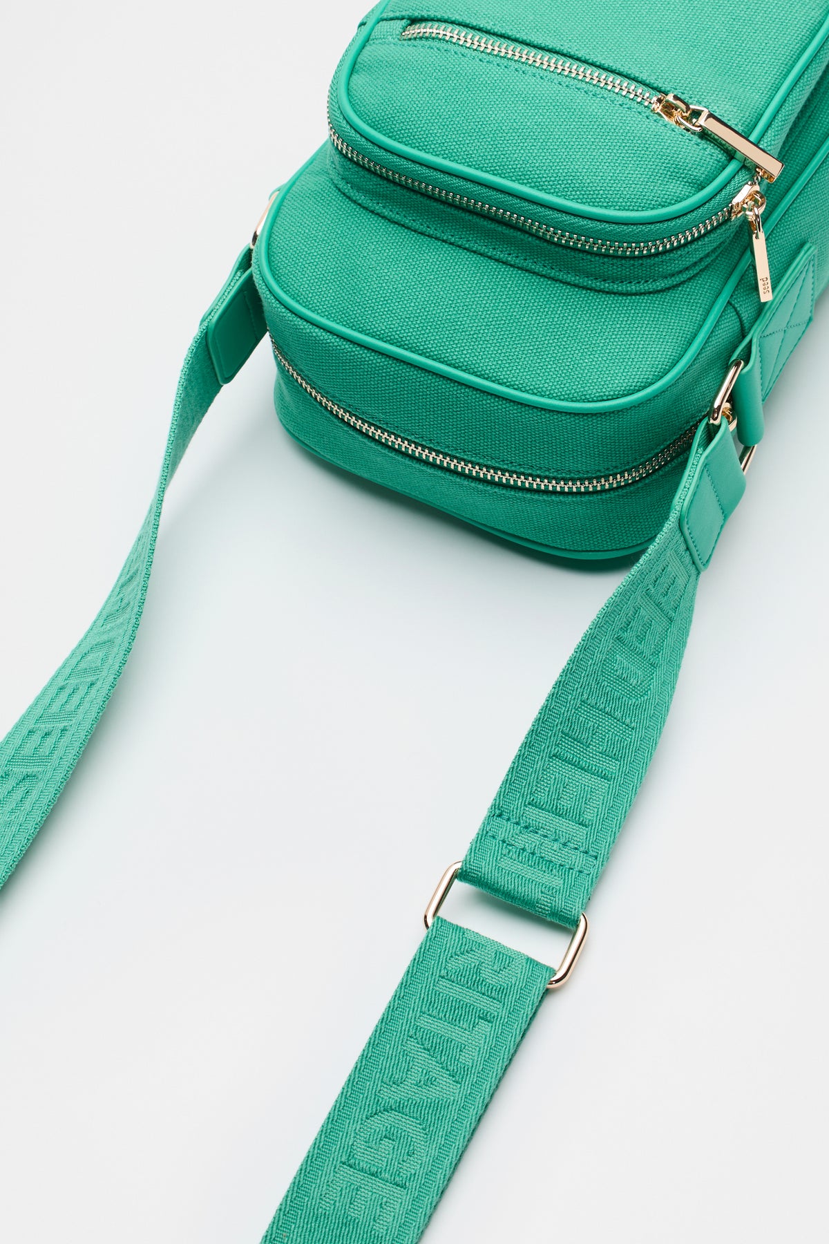 Seed Camera Bag