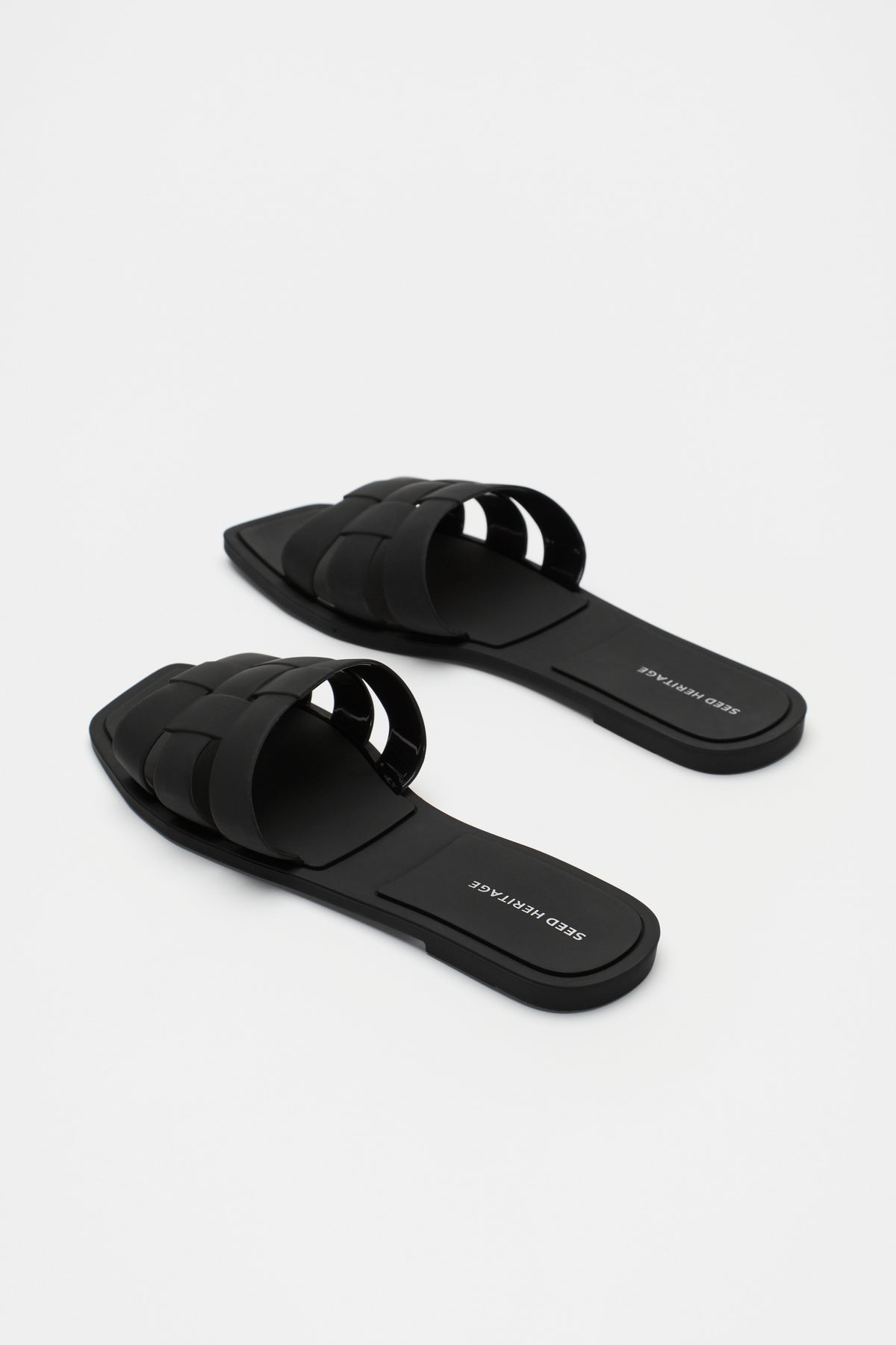 Woven Moulded Slide