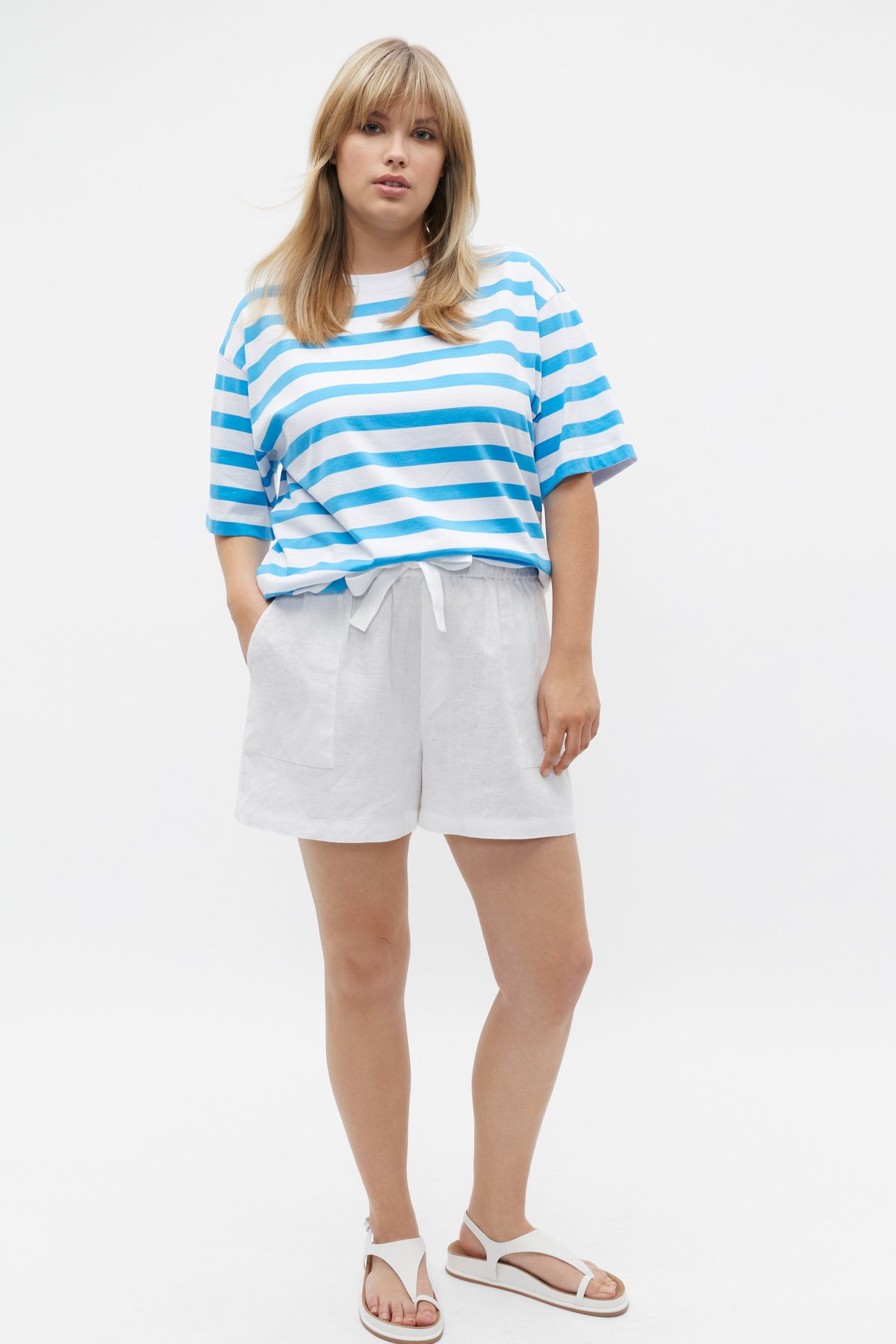 Core Linen Tie Waist Short