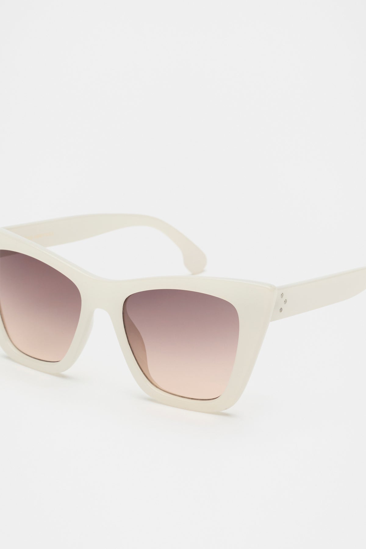 Paola Designer Catseye Sunglasses