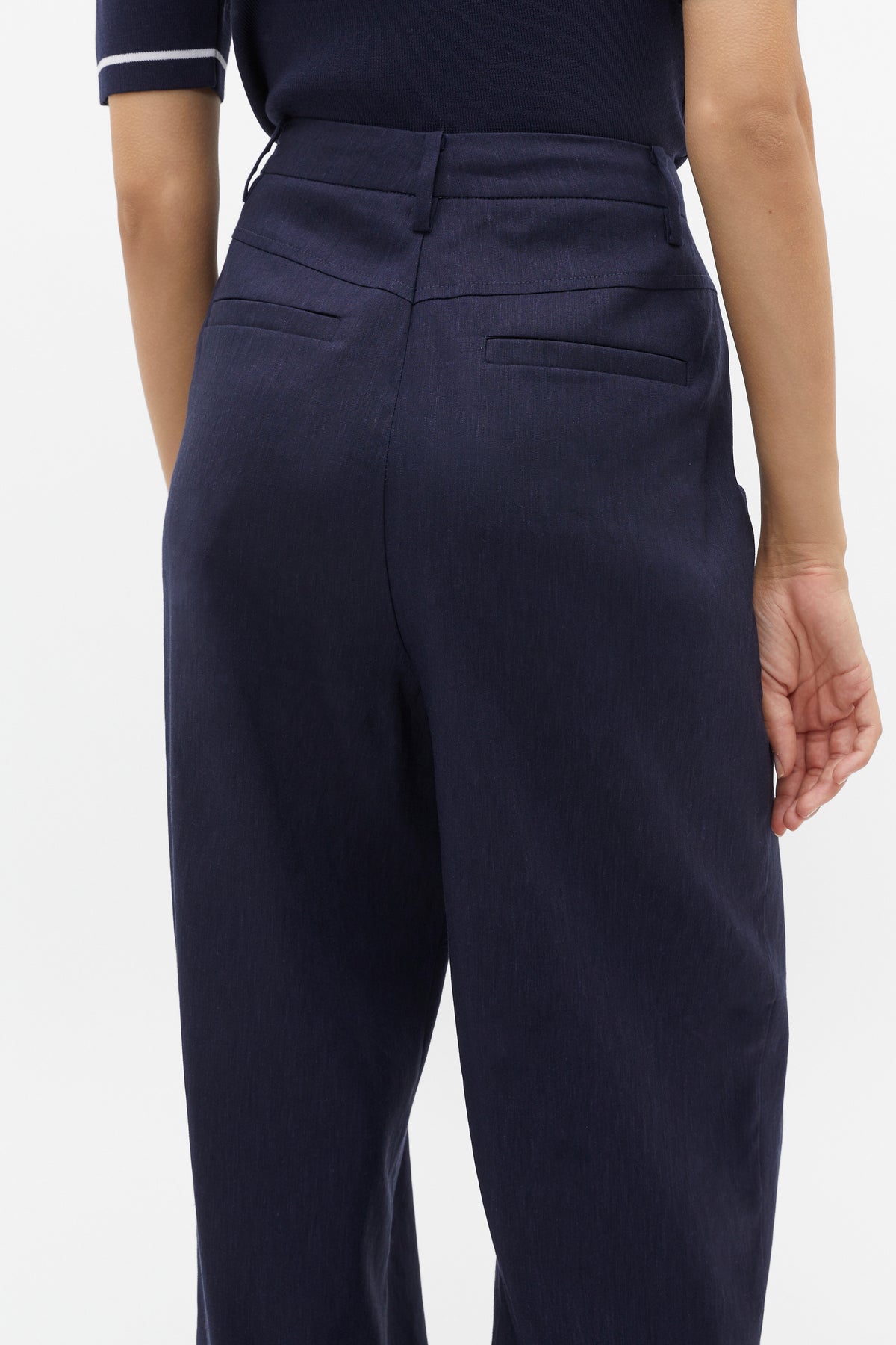 Tailored Pleat Pant