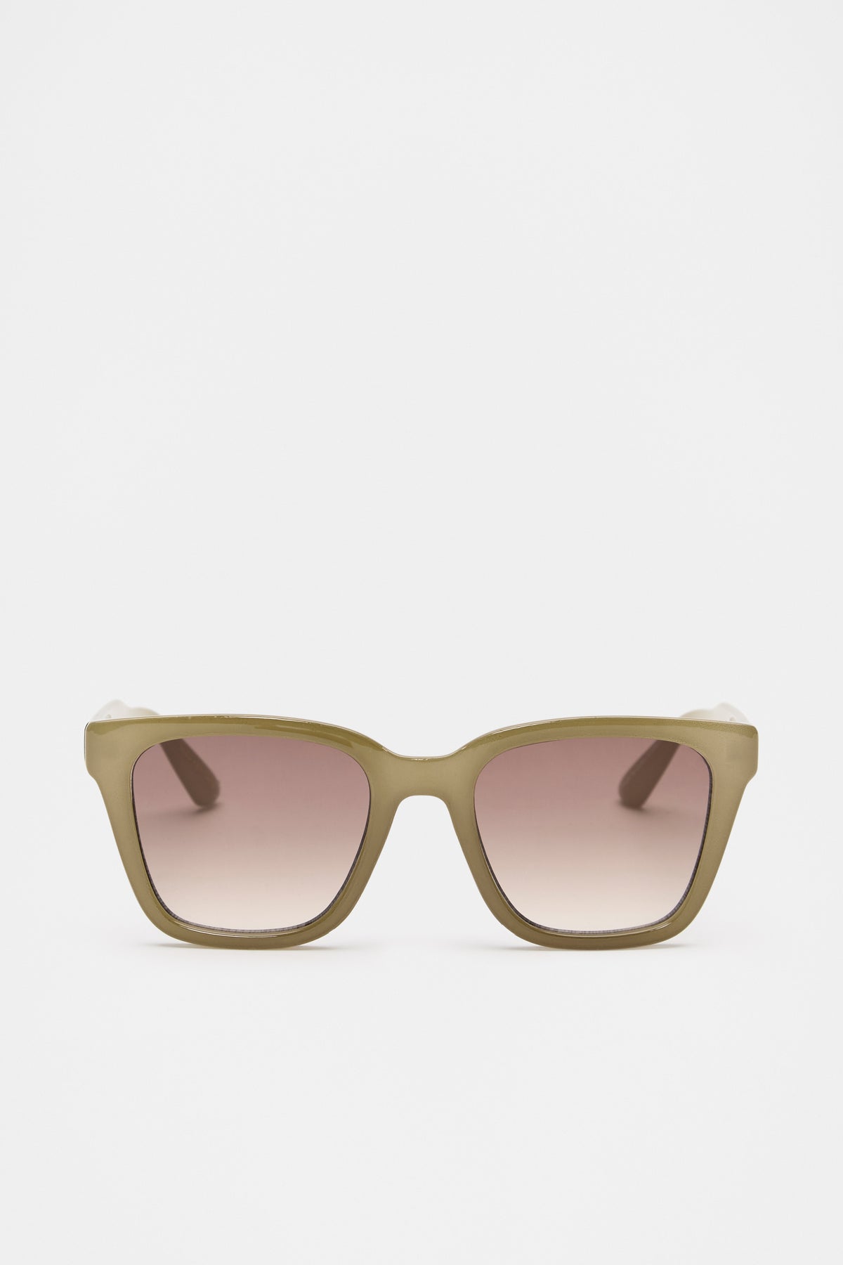 Daniella D Frame Sunglasses