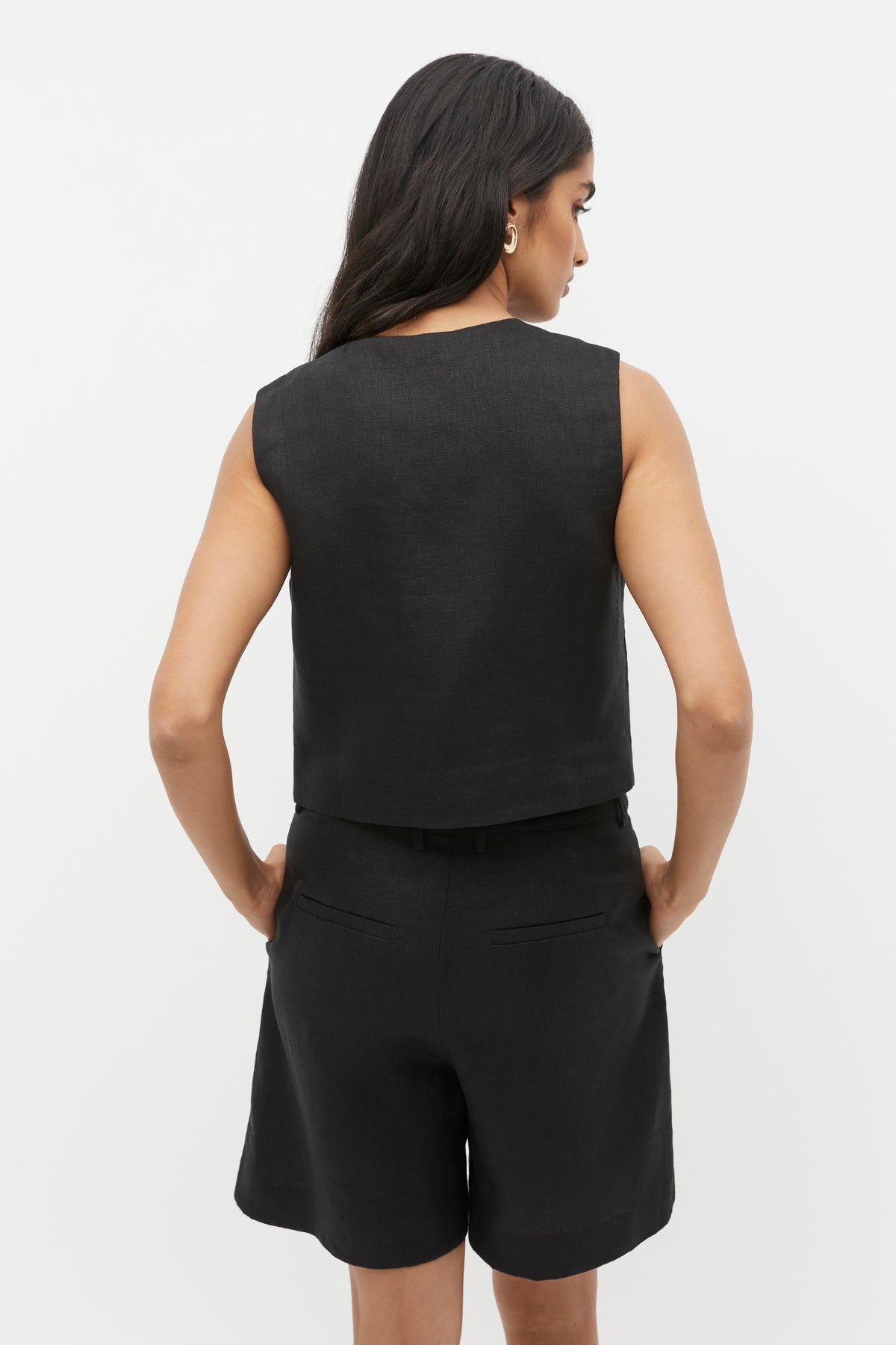 Linen Mid Length Short