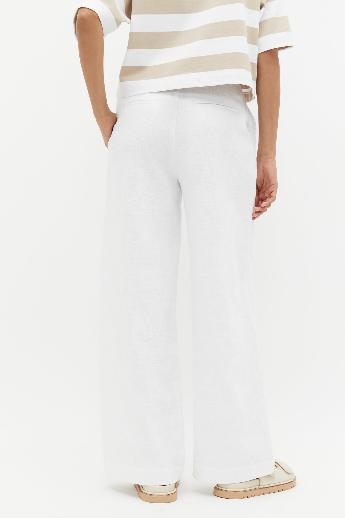 Textured Wide Leg Pant