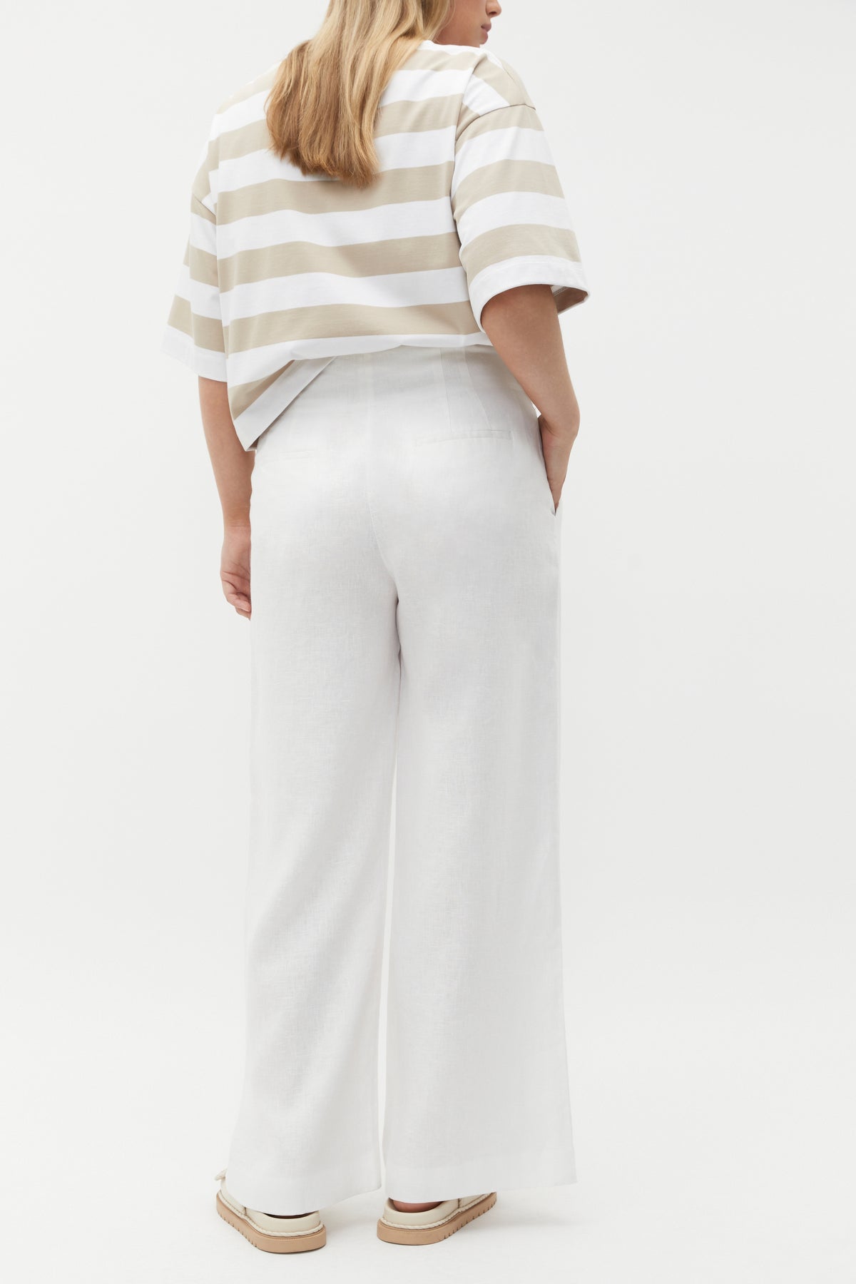 Textured Wide Leg Pant