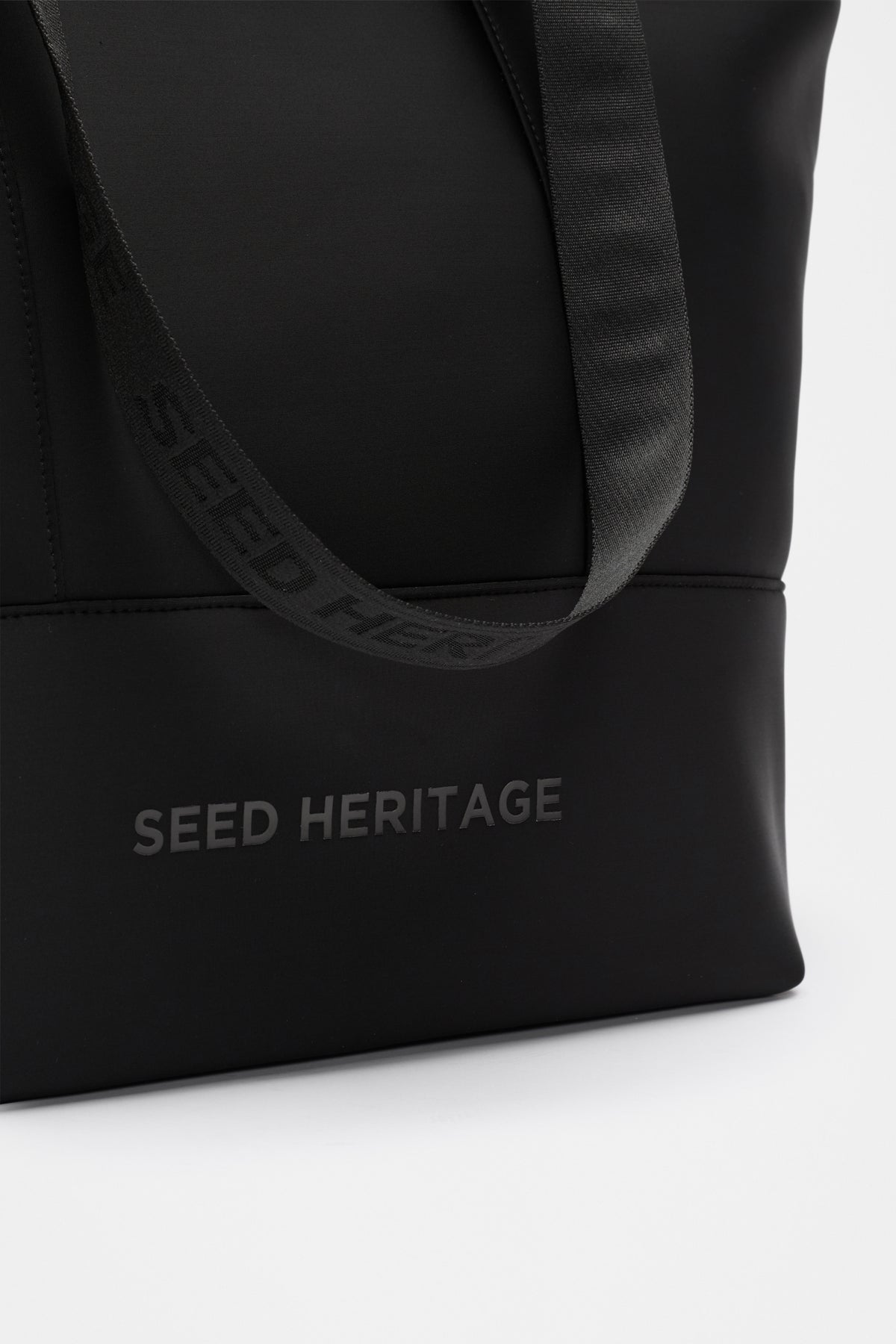 Seed Overnight Tech Tote