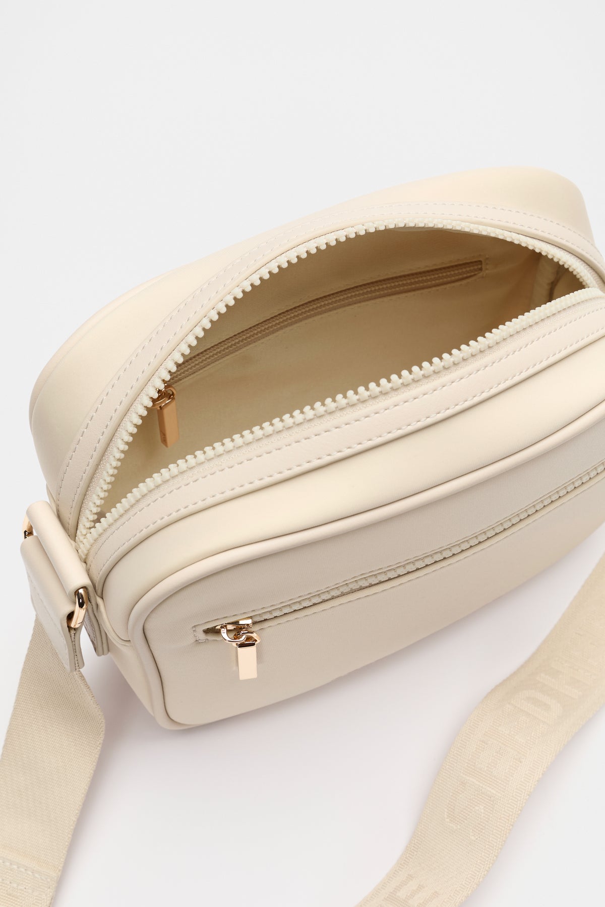 Seed Camera Tech Bag
