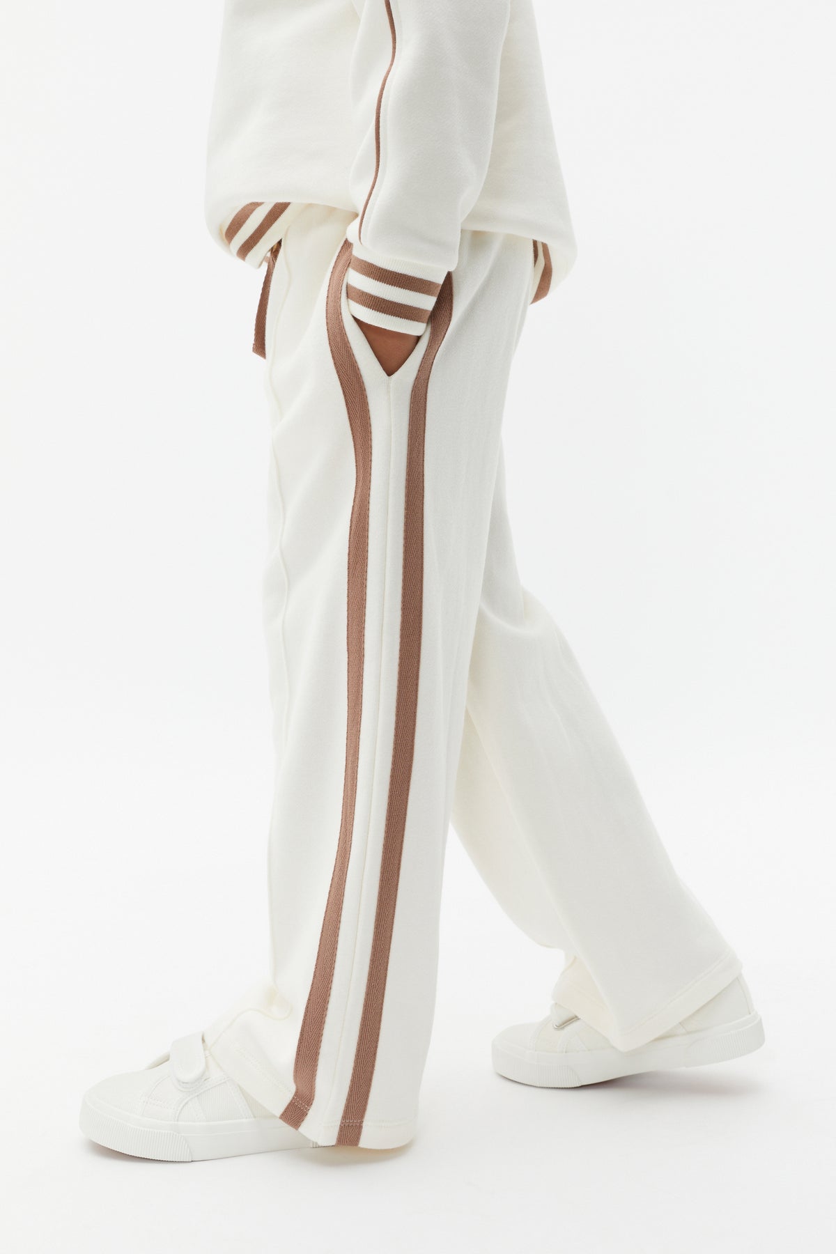 Essential Track Pant
