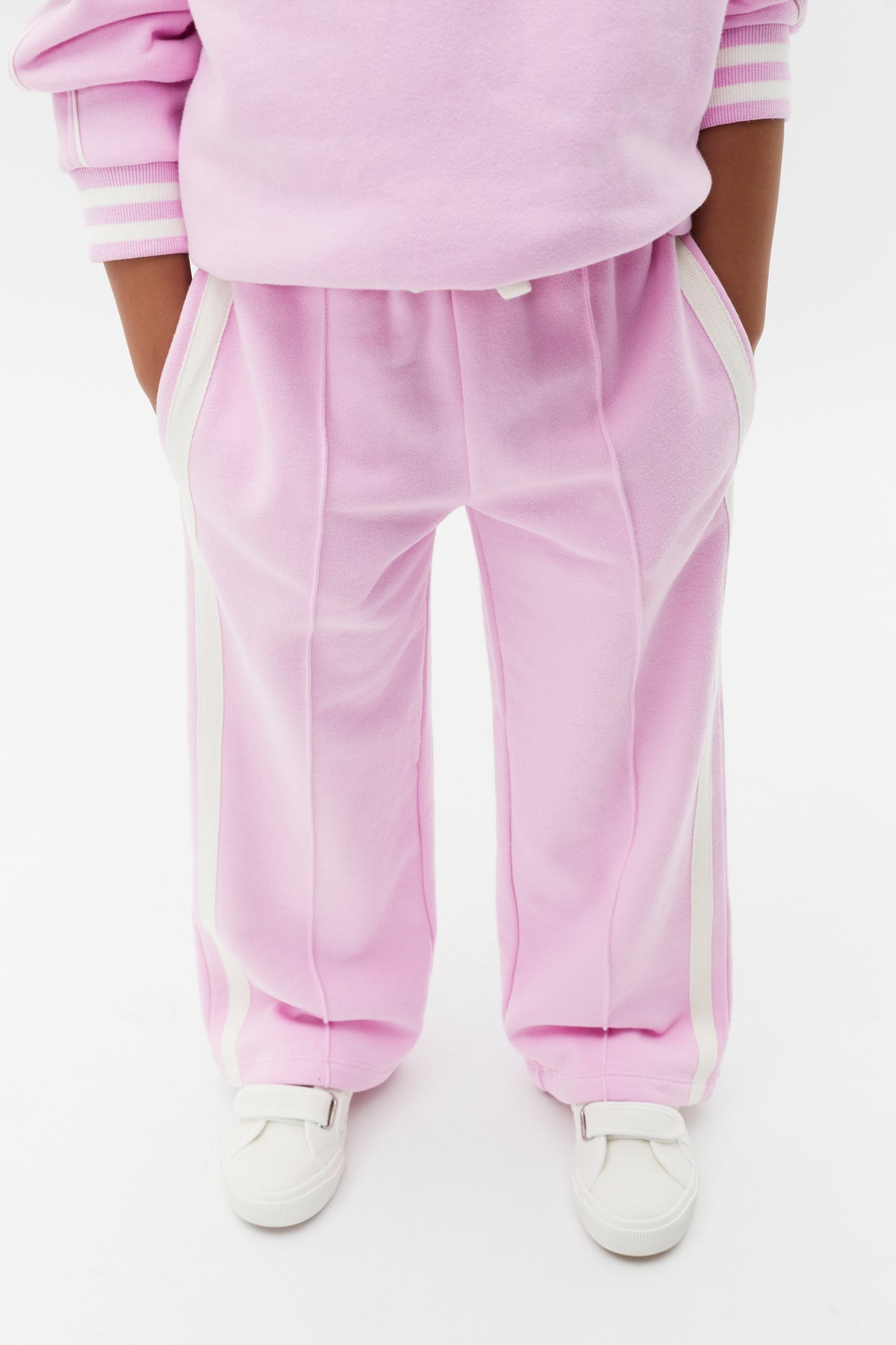 Essential Track Pant