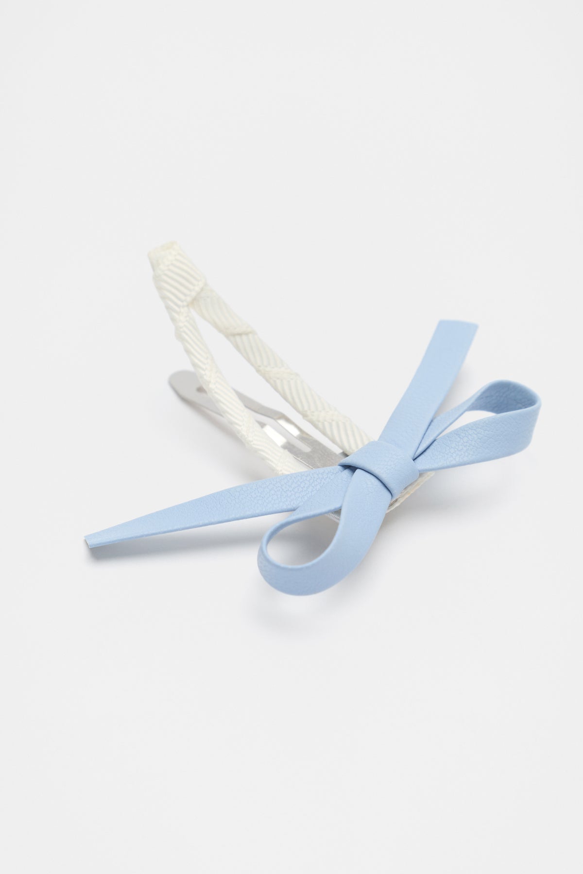 PU Bow Snap