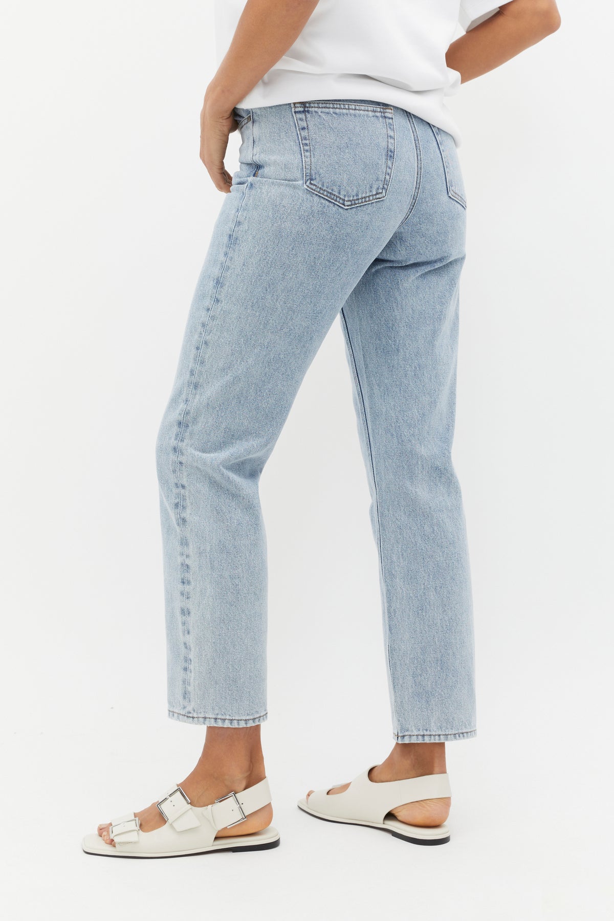 Core Rigid Slim Leg Jean