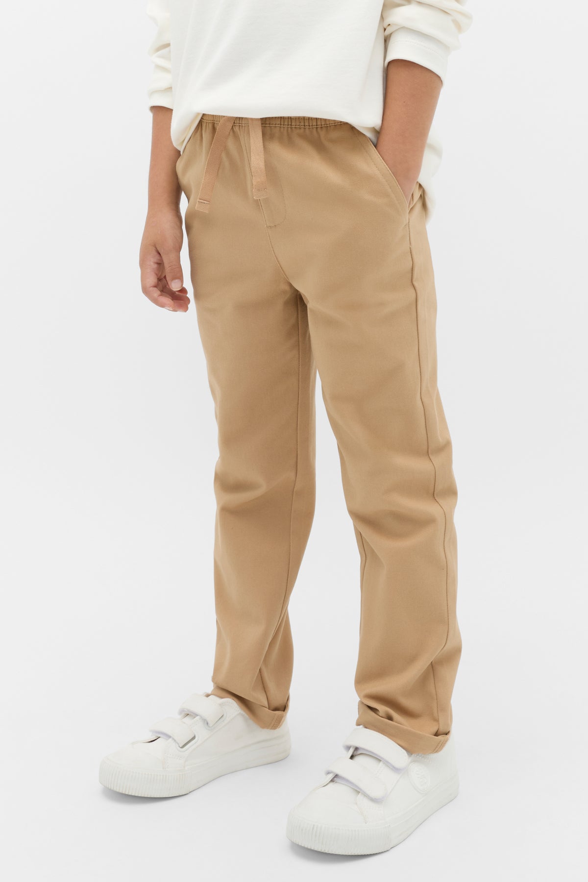 Core Logo Chino