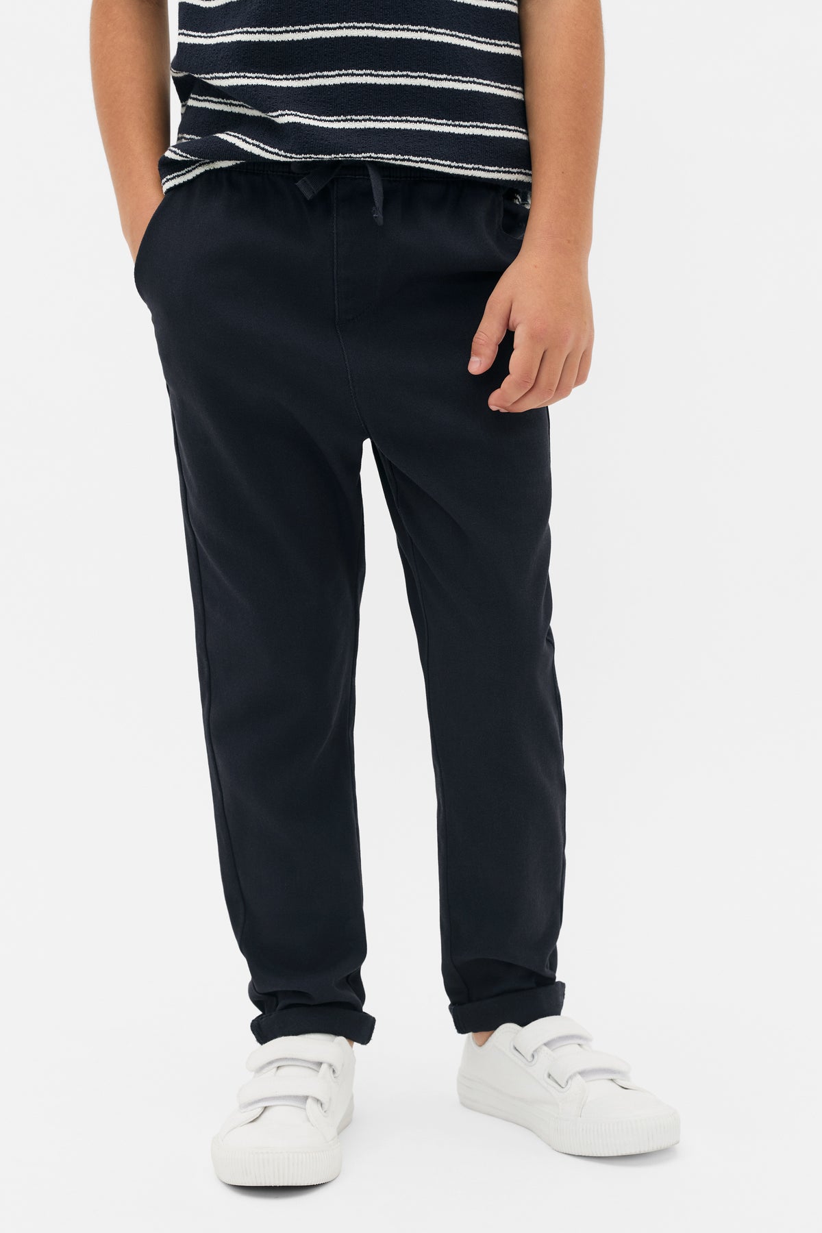 Core Logo Chino