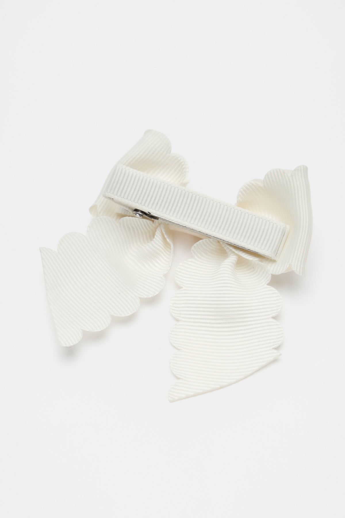 Heritage Scallop Bow Duck Clip