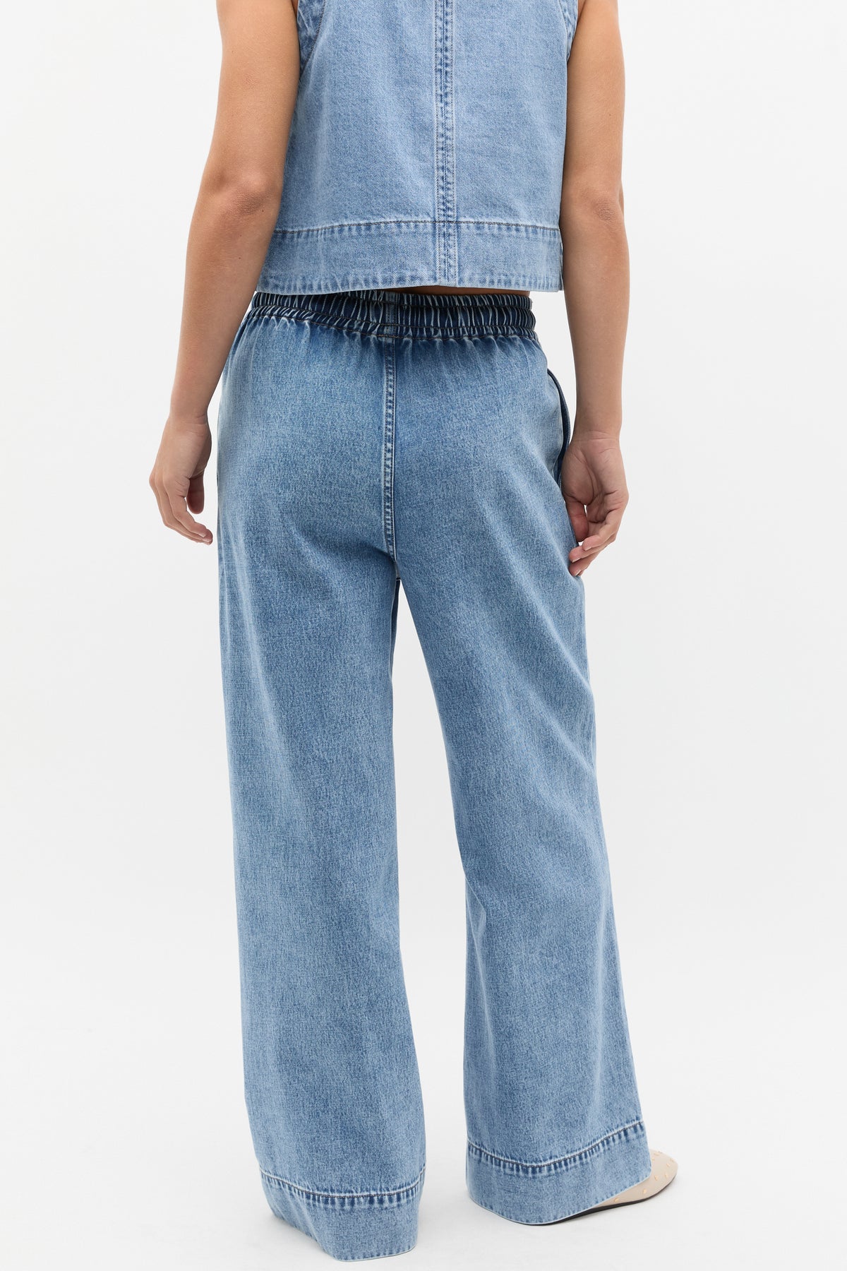 Elasticated Wide Leg Jean