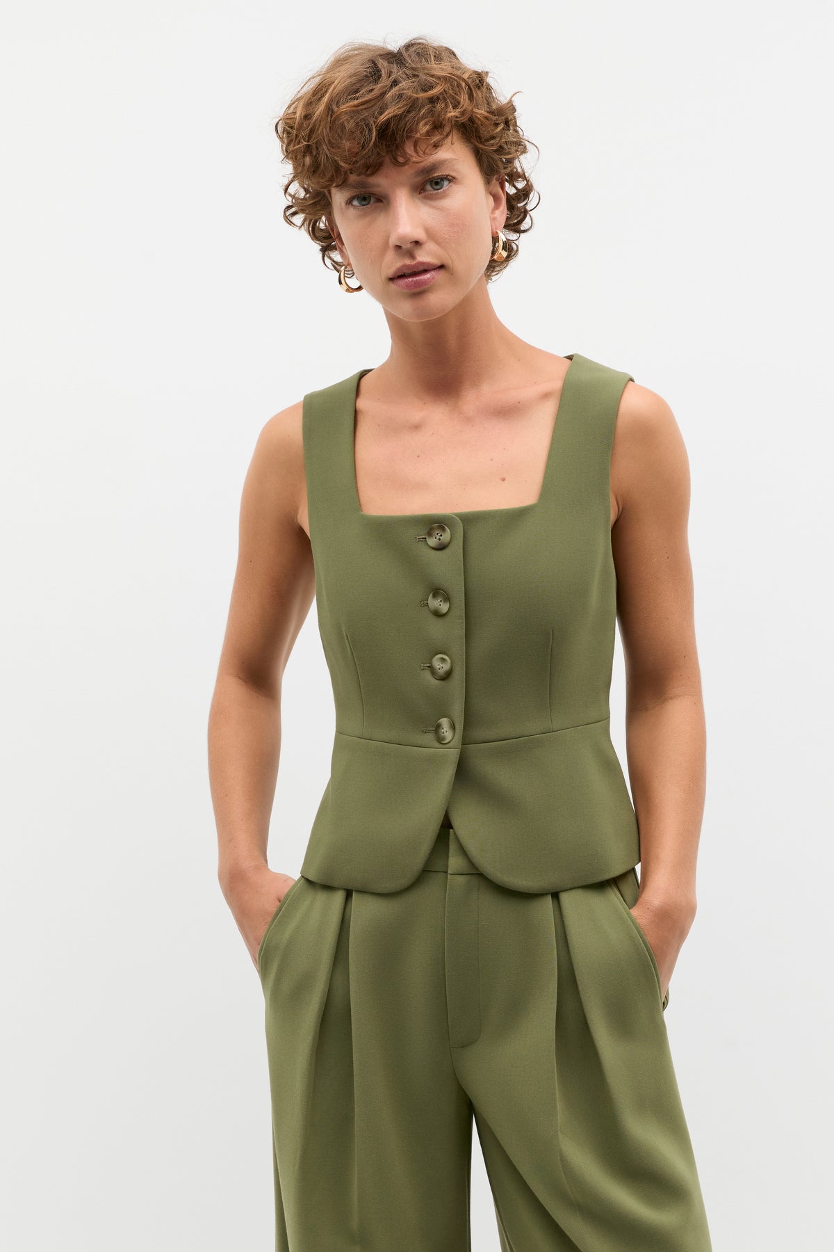 Waisted Button Down Suit Vest