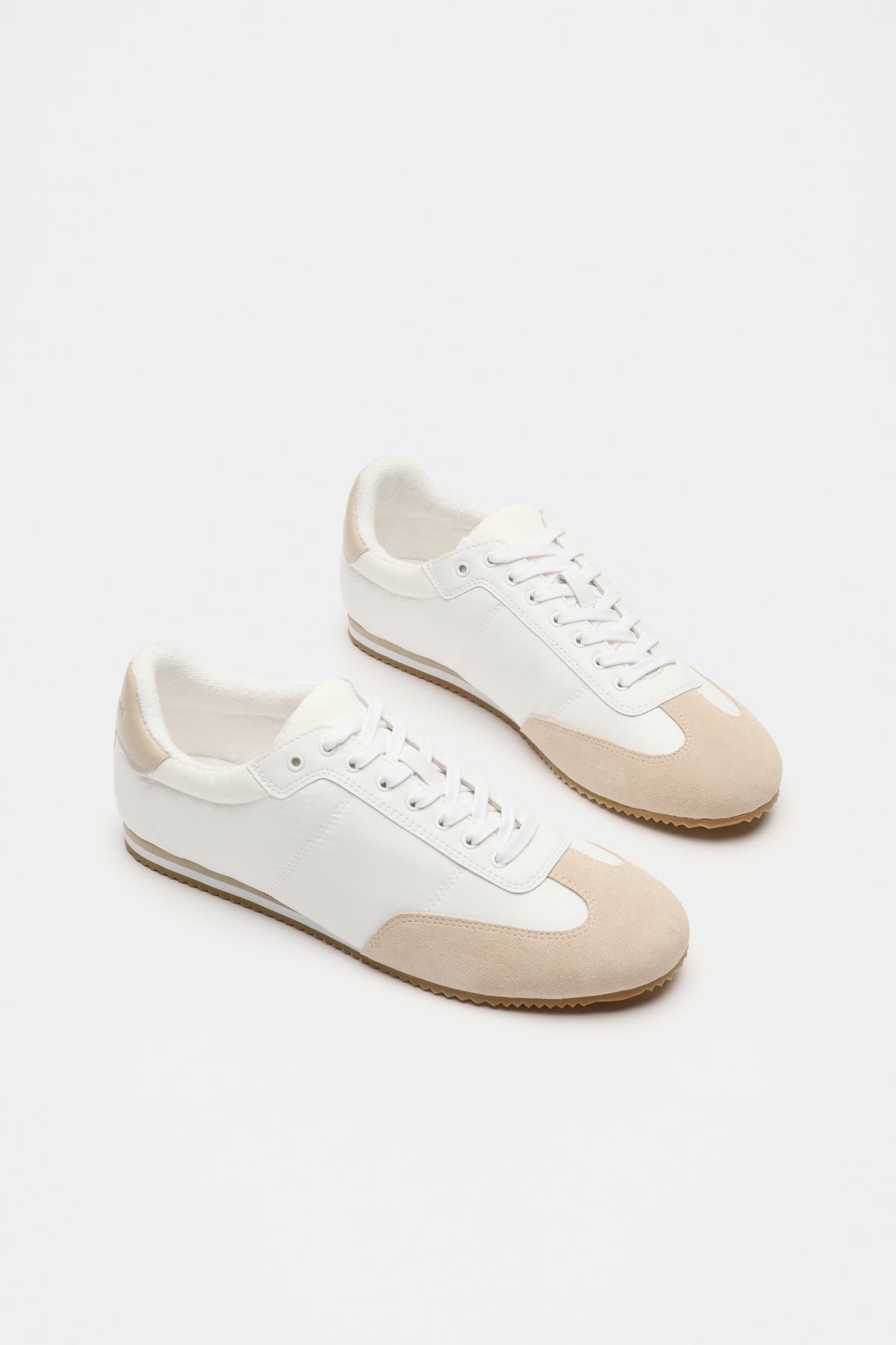 Verity Sneaker