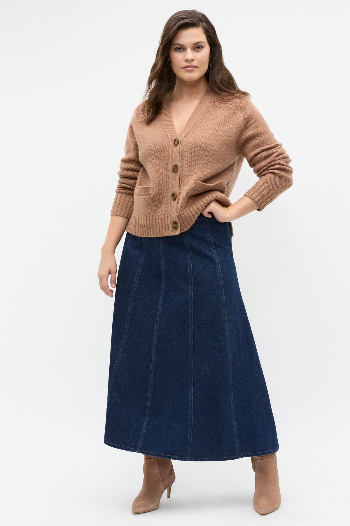 Merino Wool V Neck Pocket Cardigan