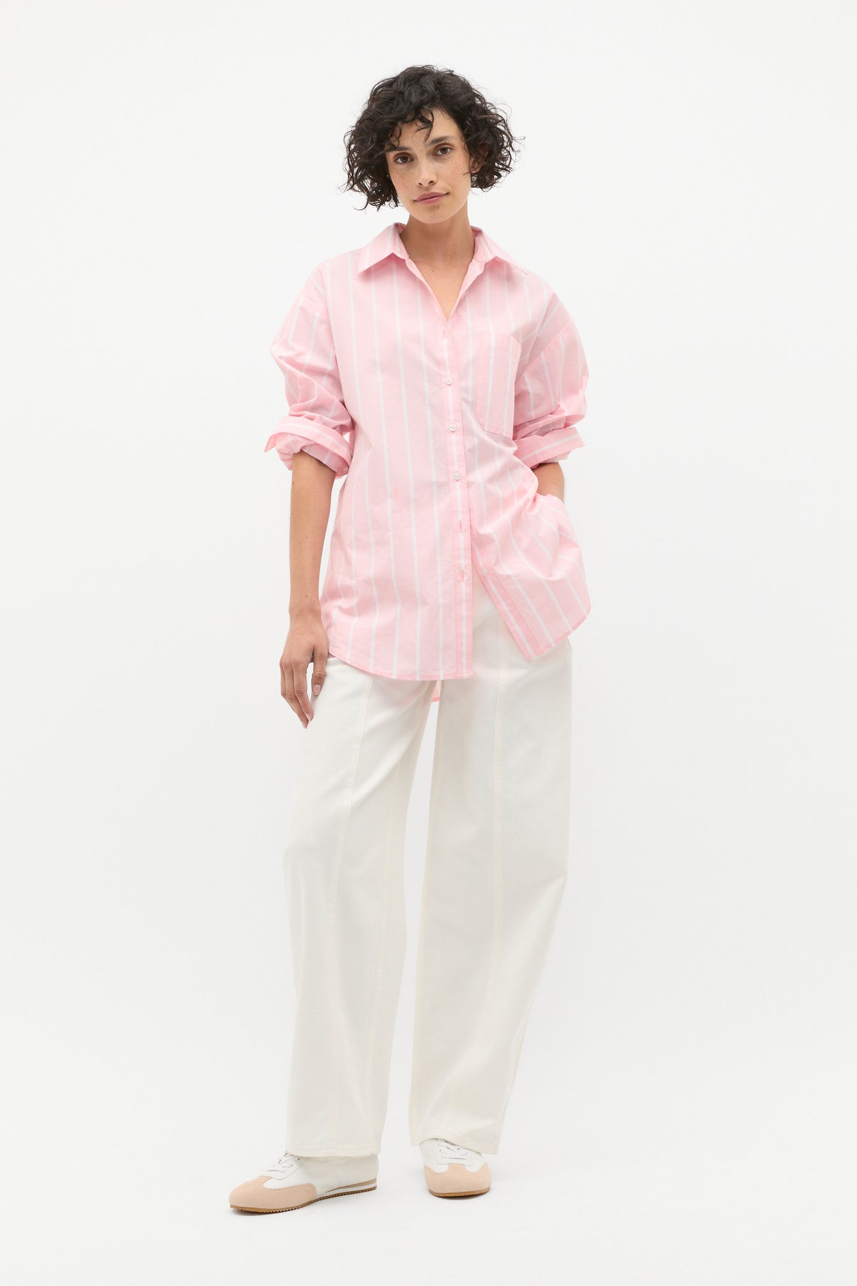 Barrel Leg Seam Front Jean