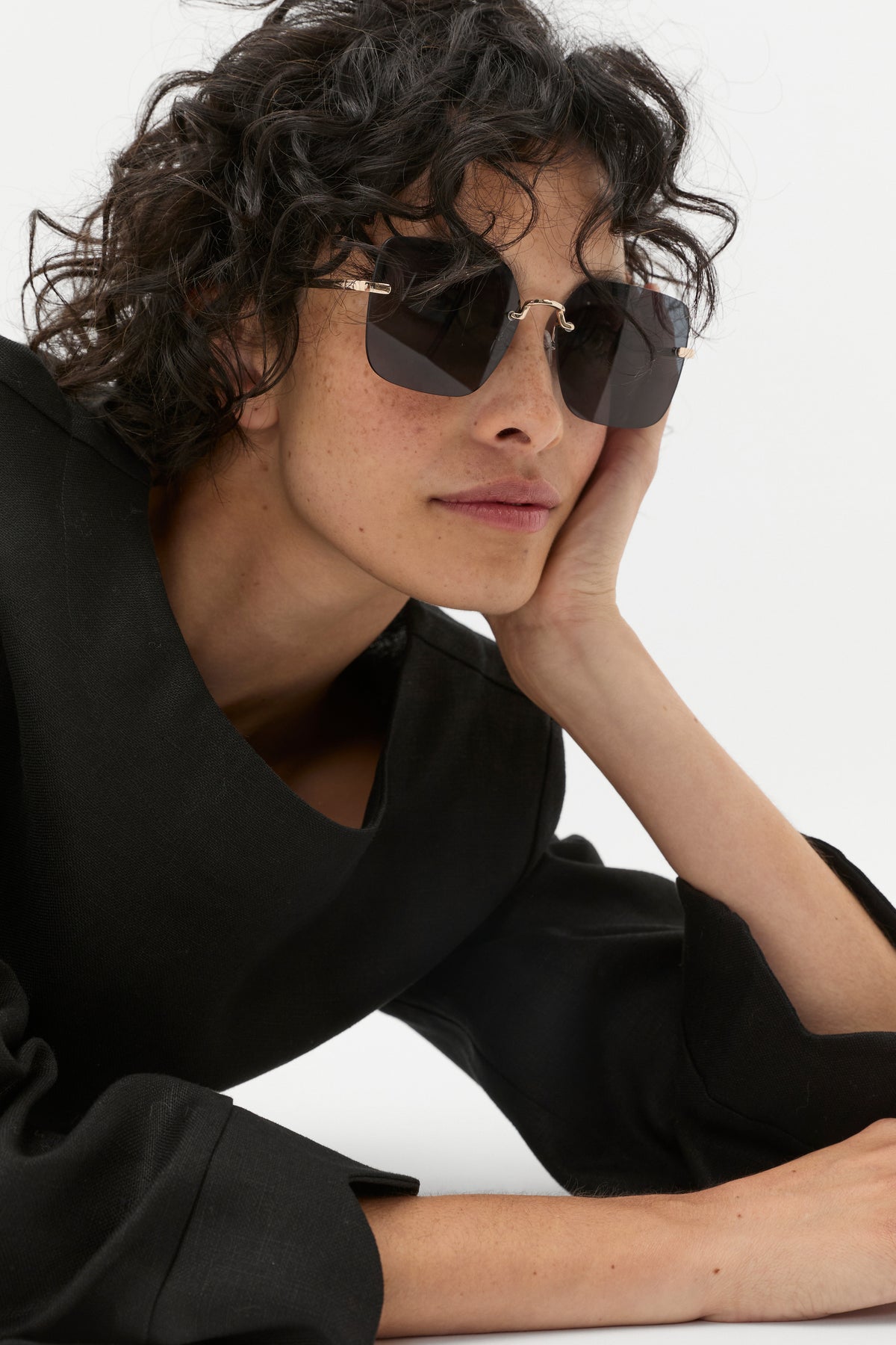 Matea Rectangle Frameless Sunglasses