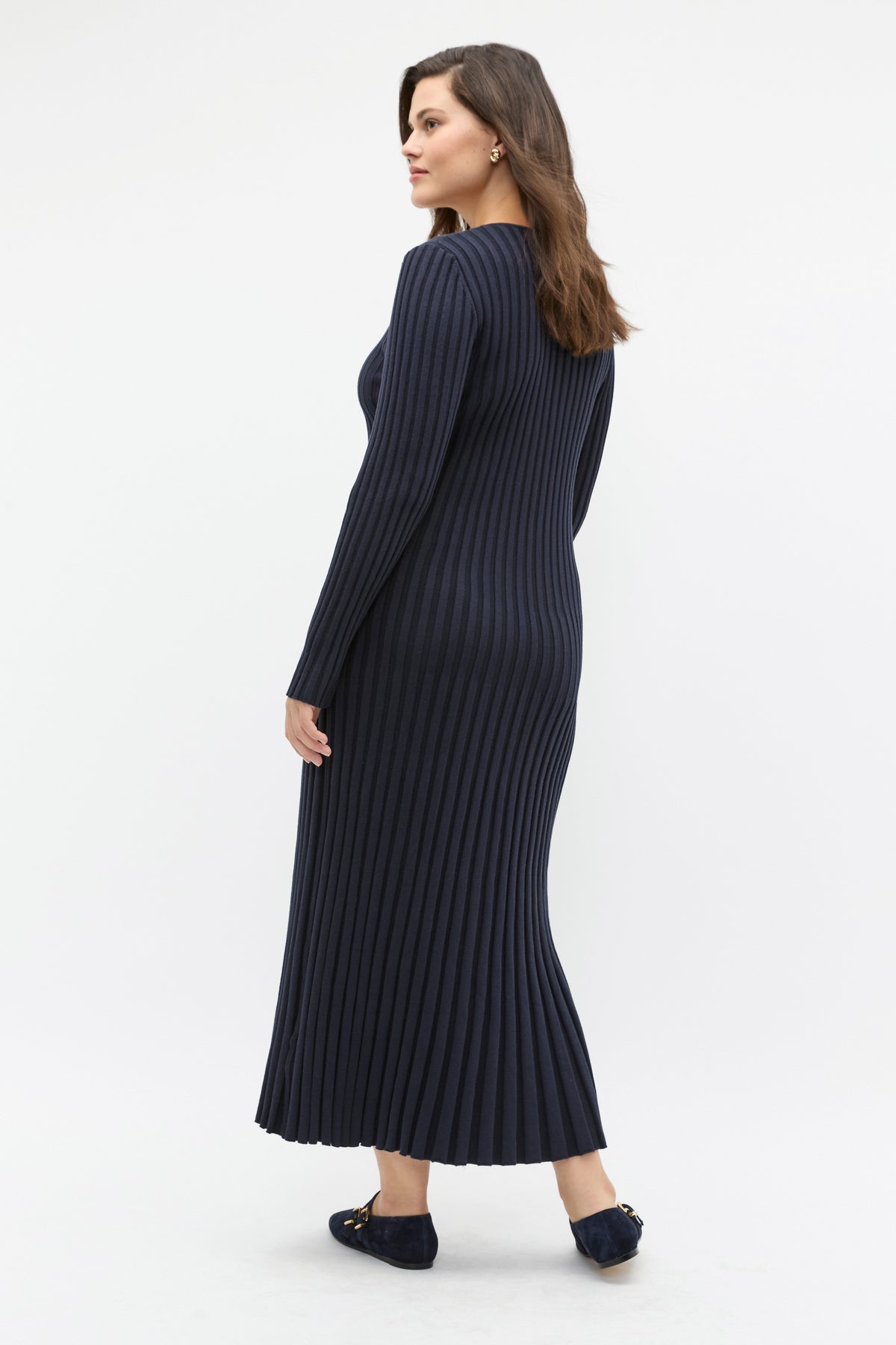Pleated V Neck Knit Dress
