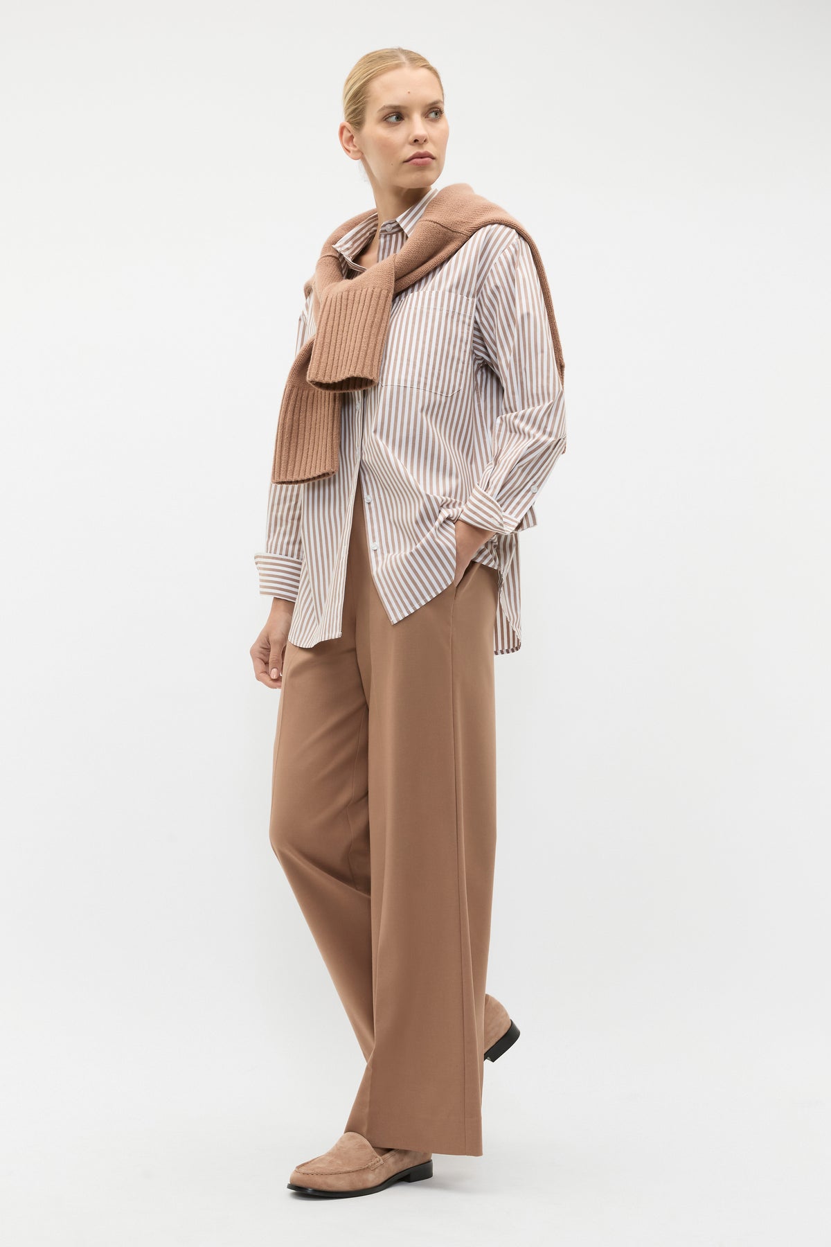 Tailored Wide Leg Pant
