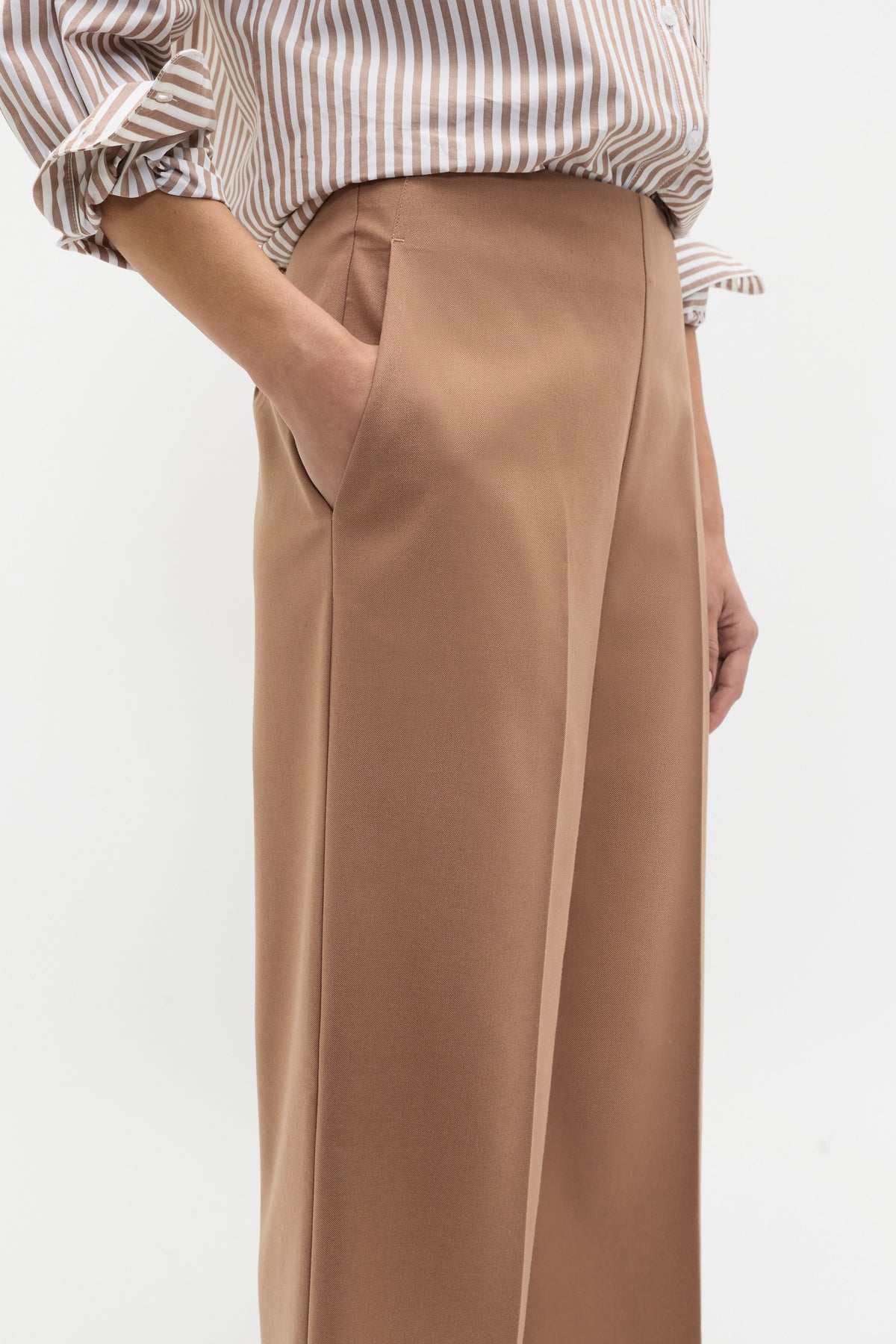 Tailored Wide Leg Pant