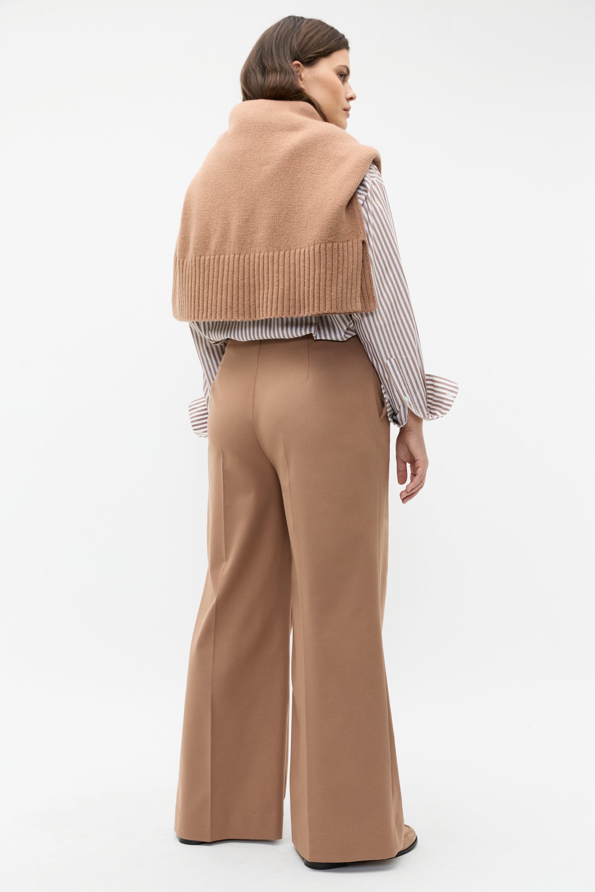 Tailored Wide Leg Pant