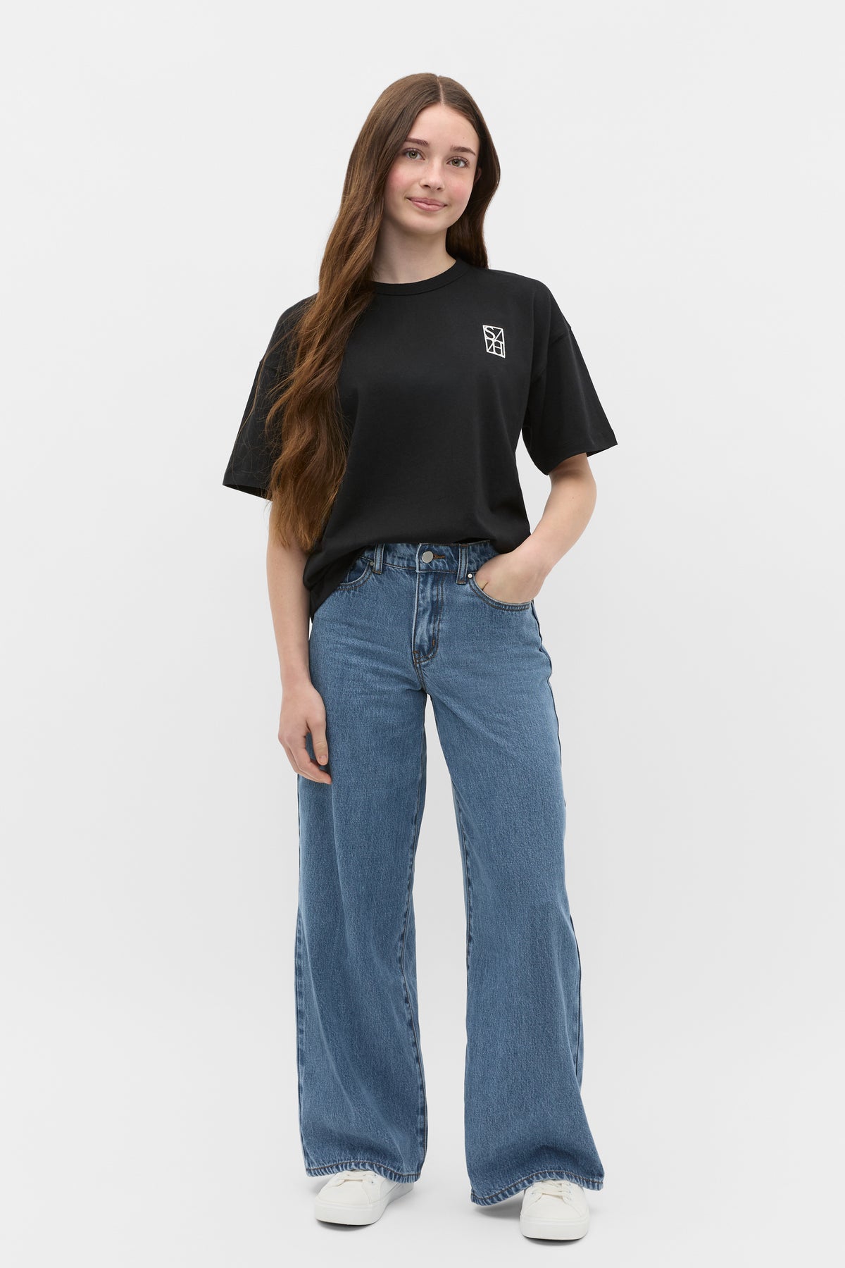 Oversized Logo Tee