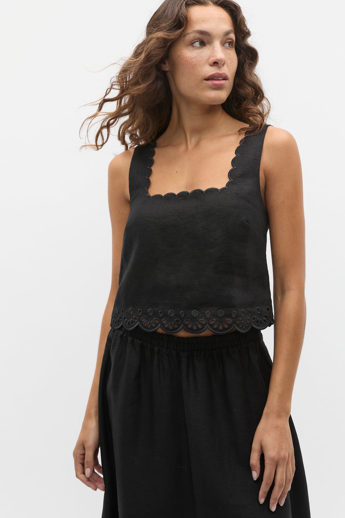 Scallop Broderie Shell Top
