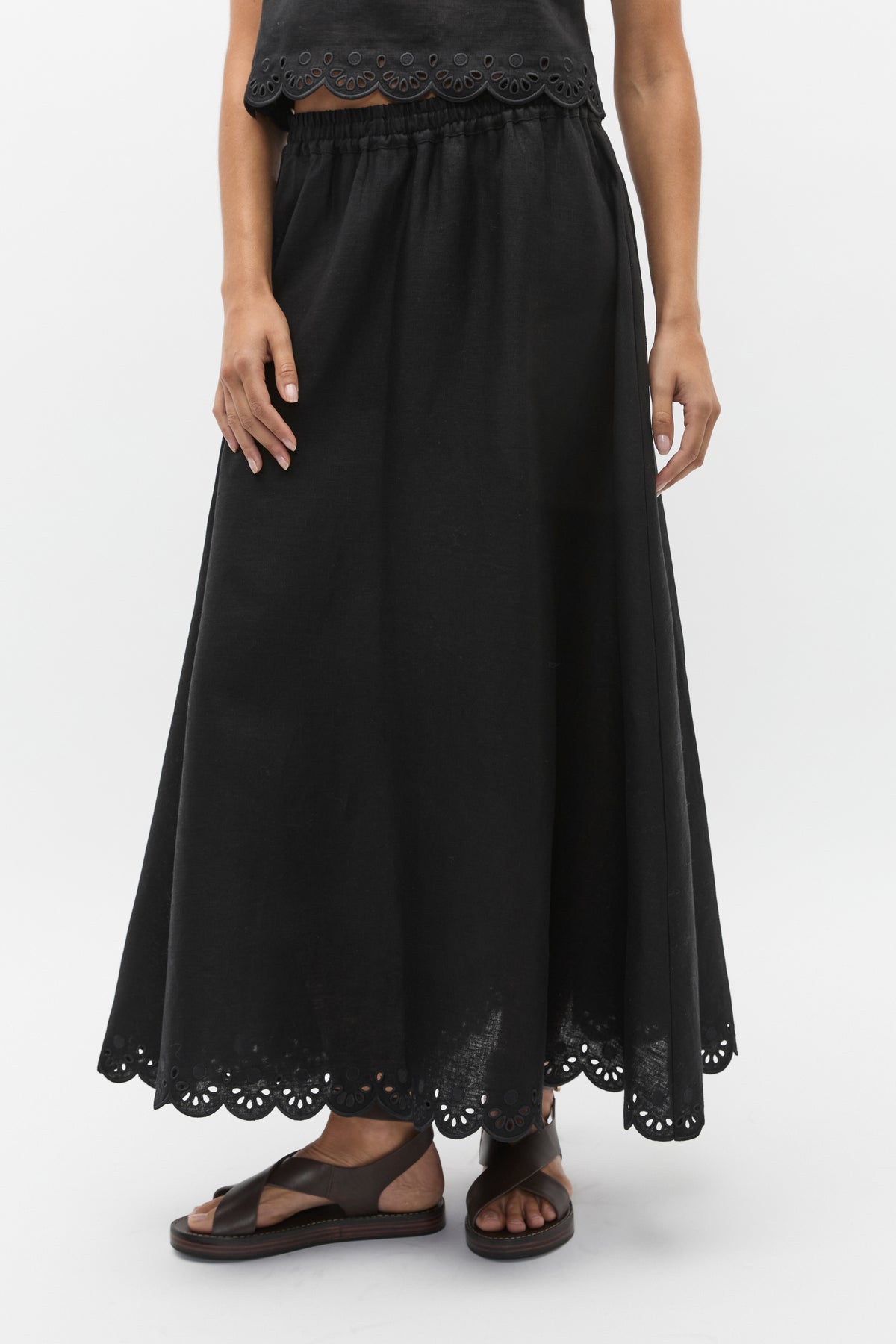 Scallop Broderie Midi Skirt