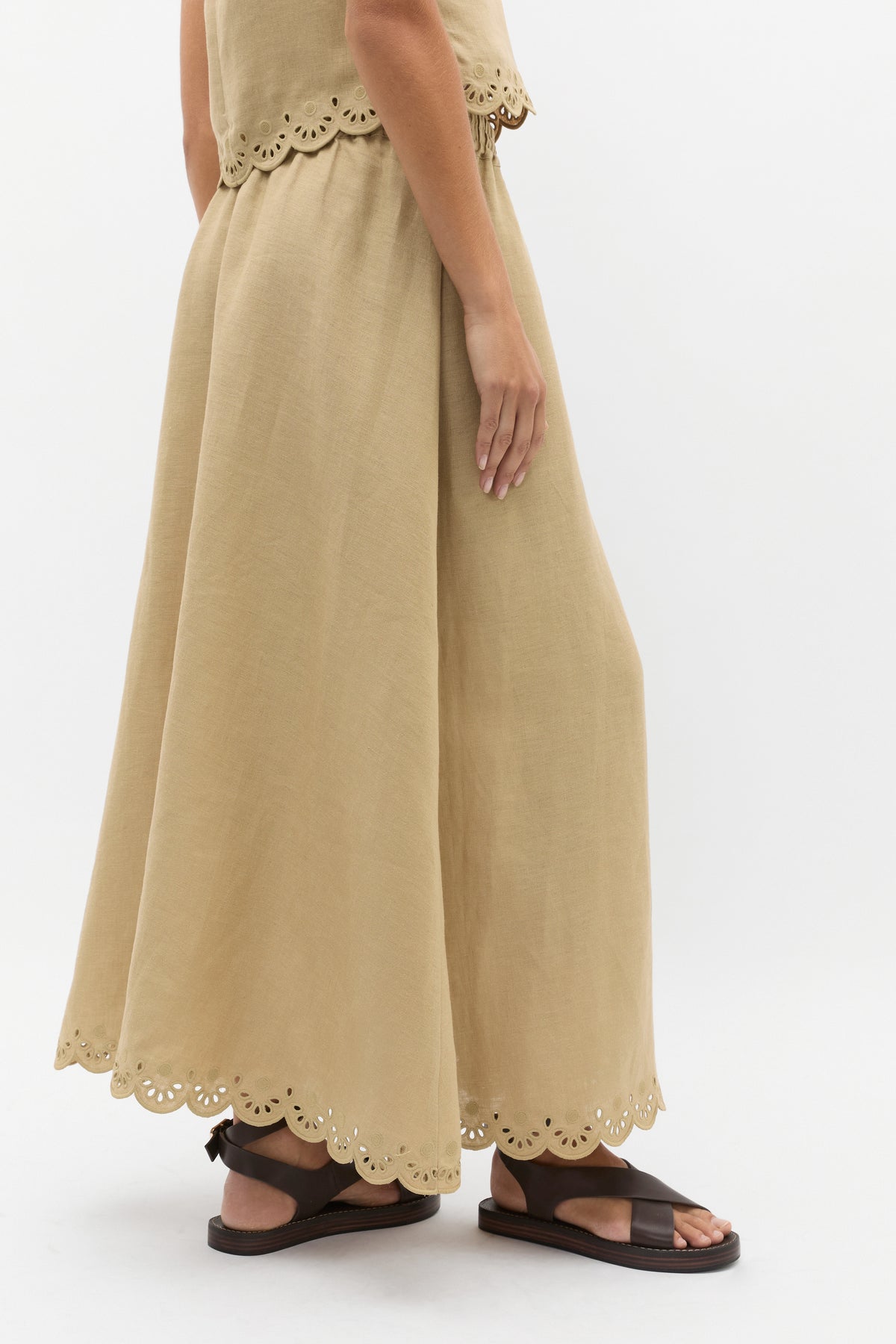 Scallop Broderie Midi Skirt