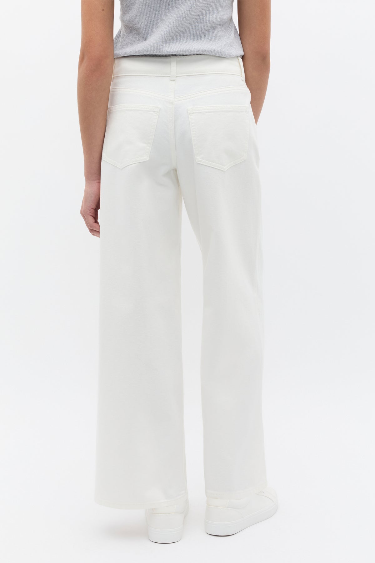 Soft Wide Leg Jean
