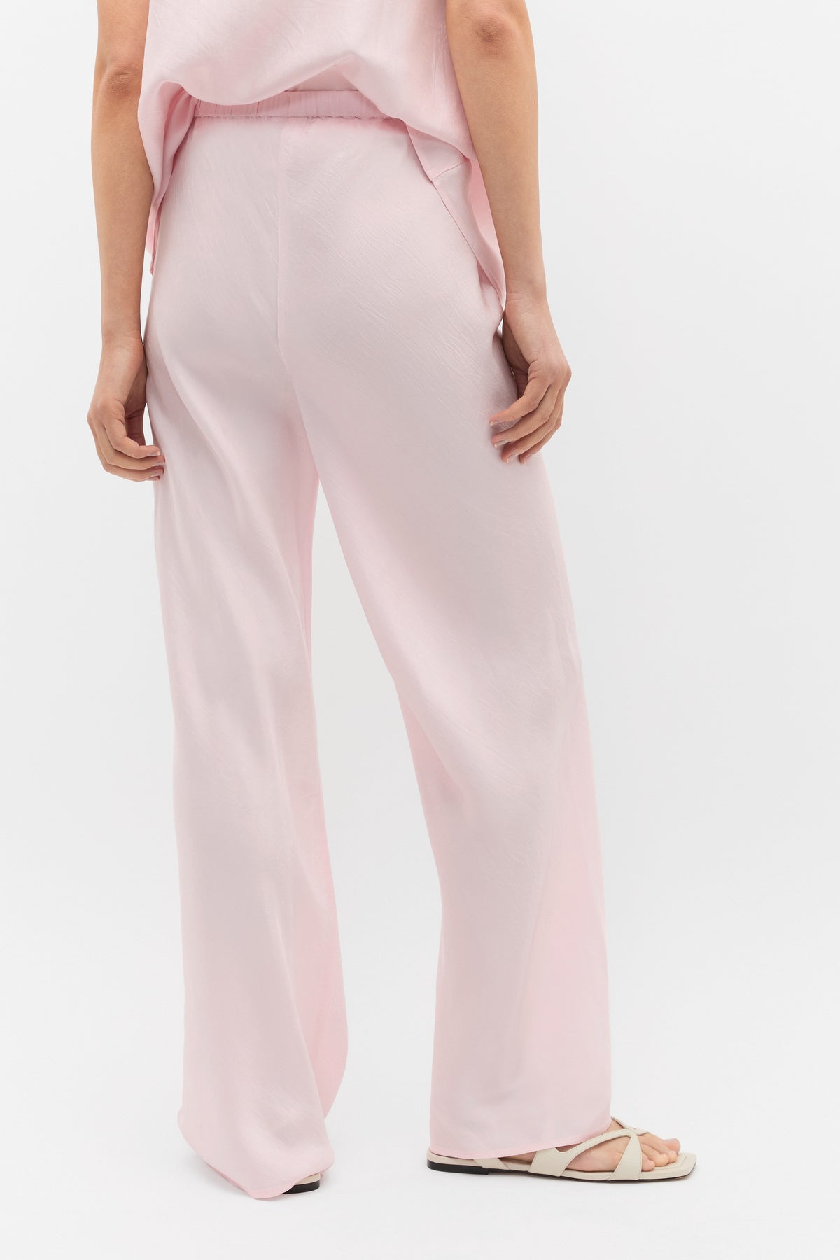Crinkled Satin Pant
