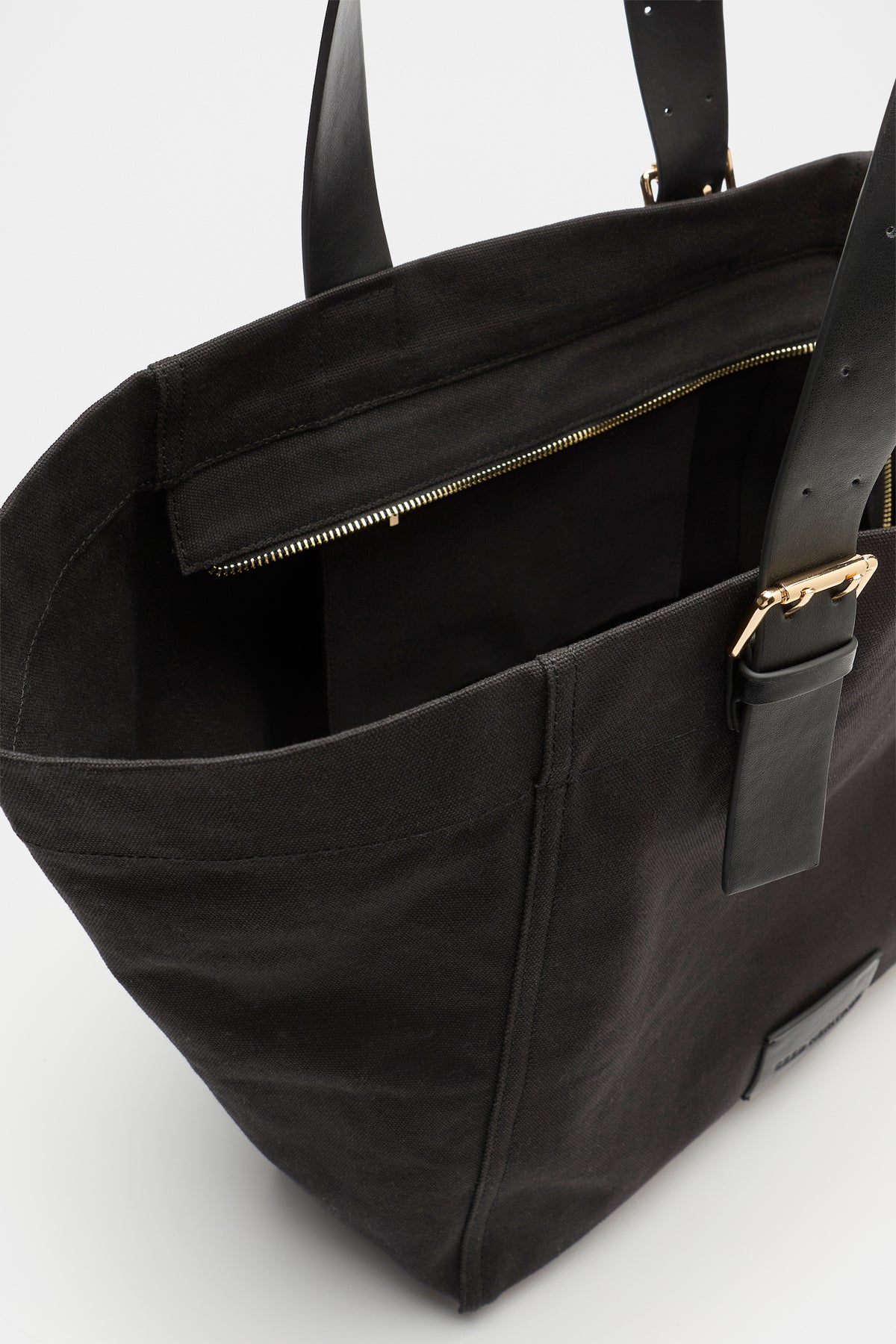 Relaxed Fabric Tote