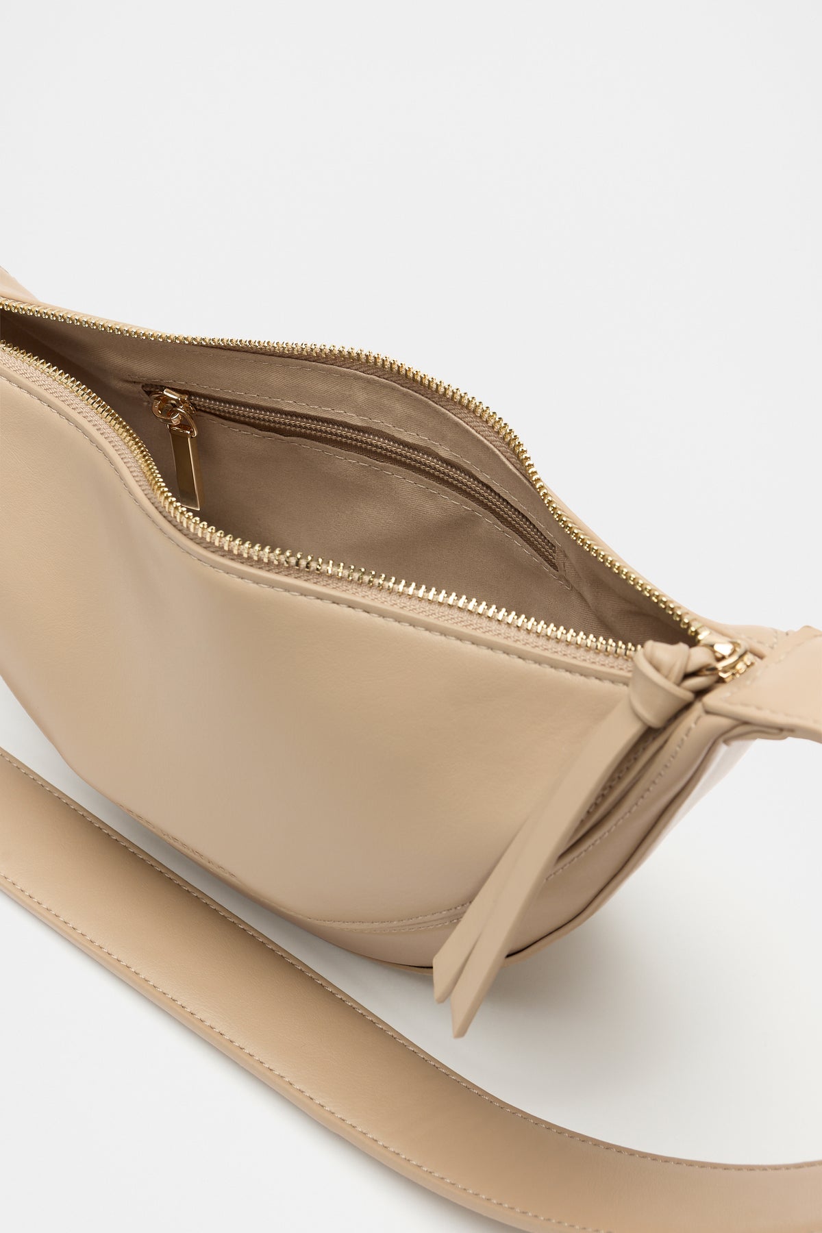 Relaxed Crossbody Bag