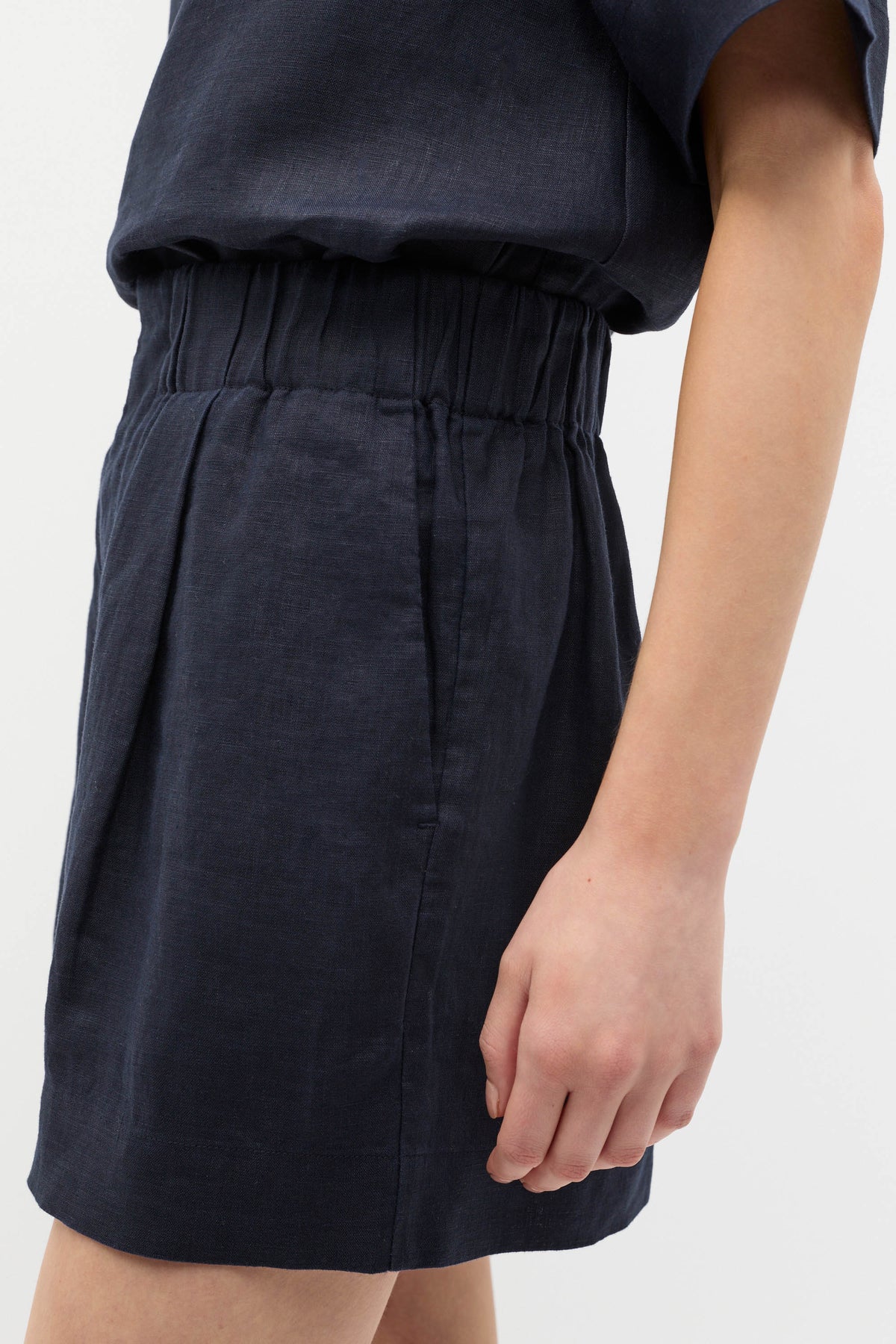 Core Linen Gathered Palazzo Short