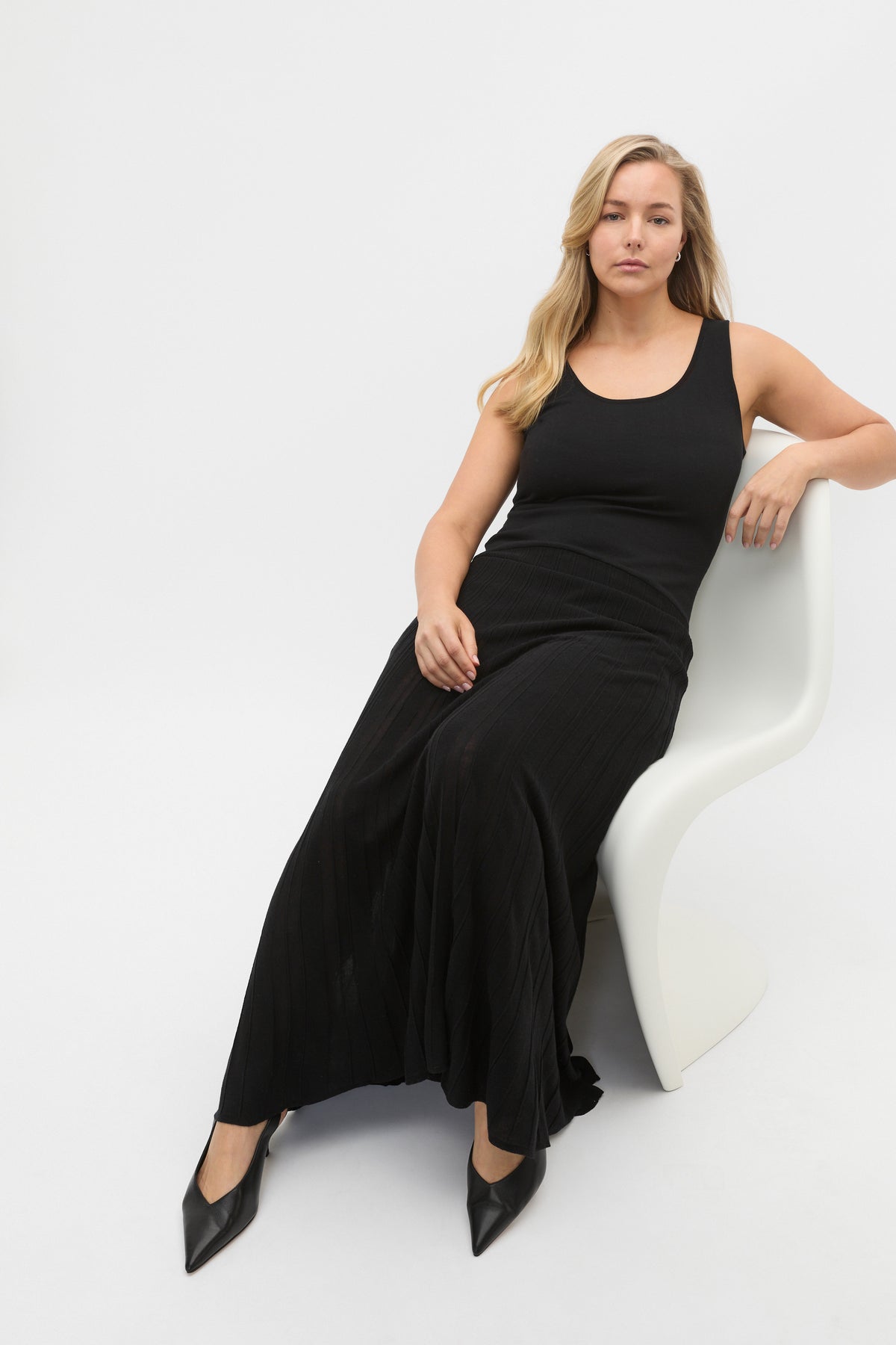 Fine Rib Knit Panel Maxi Dress