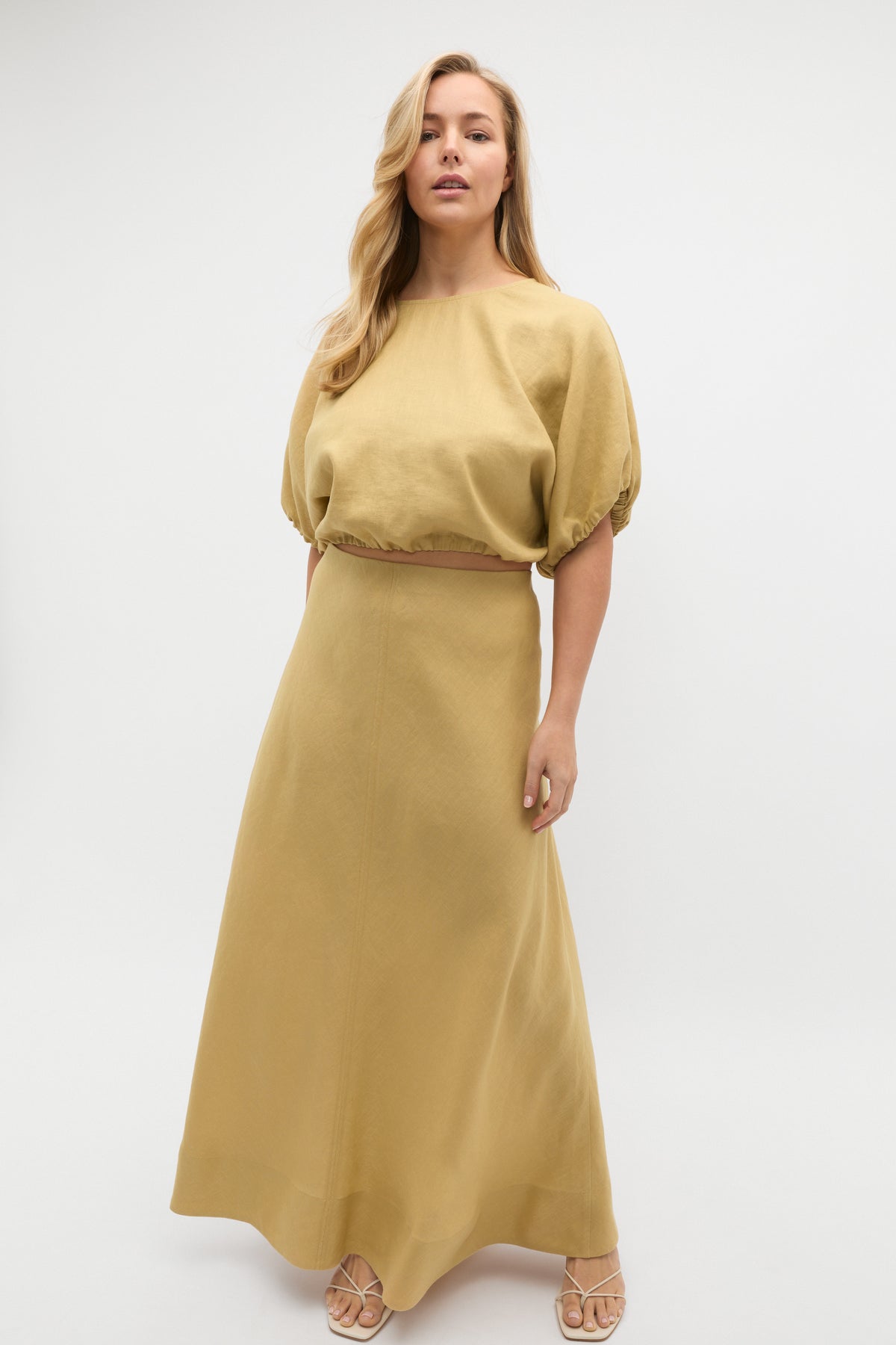Core Linen Seam Front Skirt