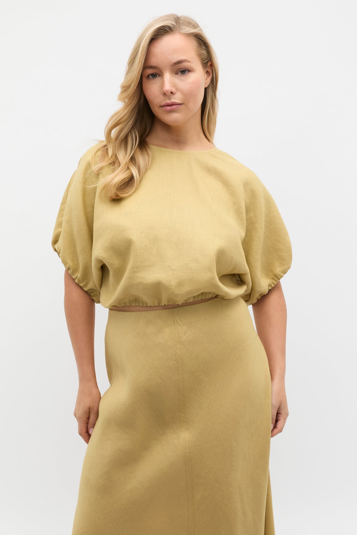 Core Linen Seam Front Skirt